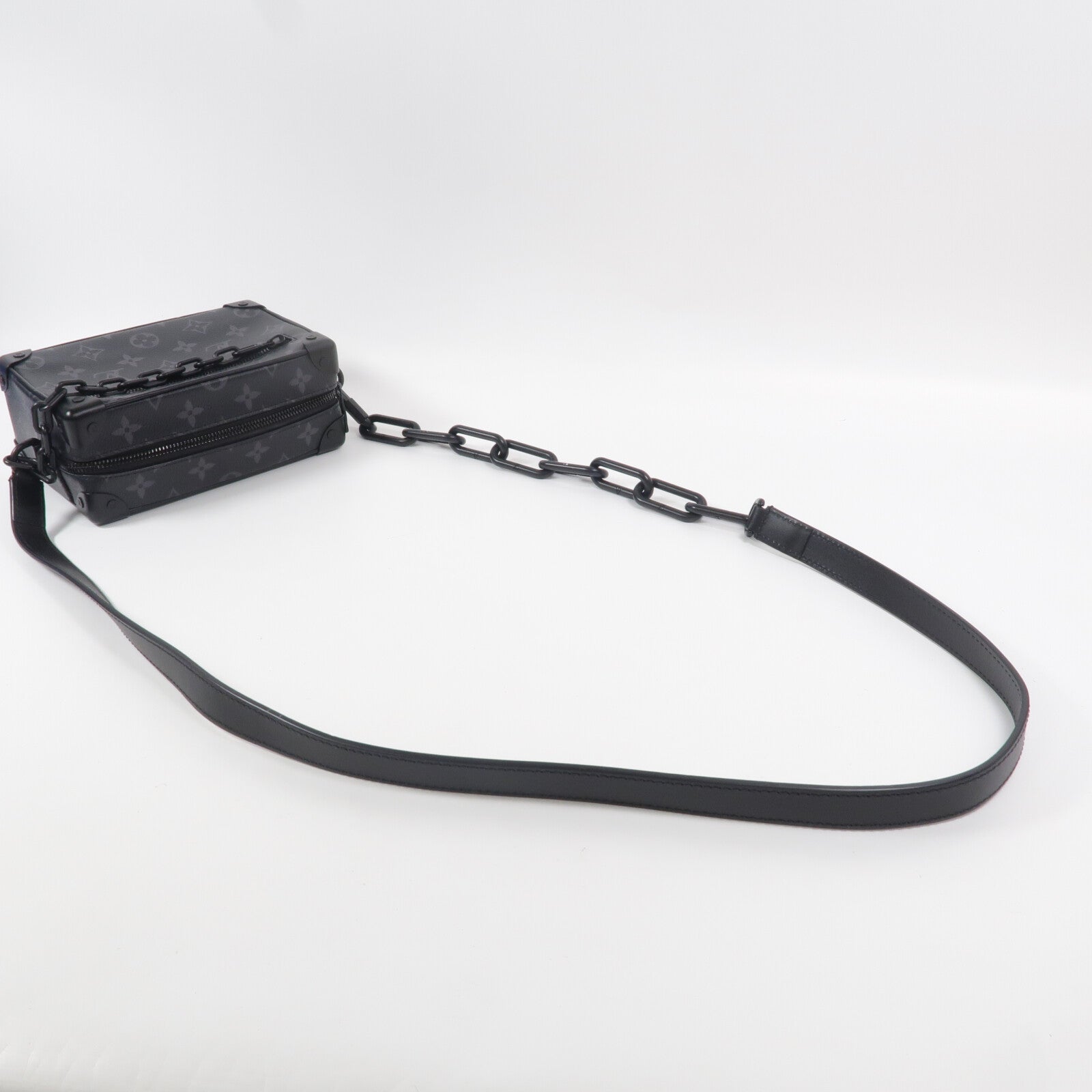 LOUIS VUITTON Monogram Eclipse Mini Soft Trunk肩背袋