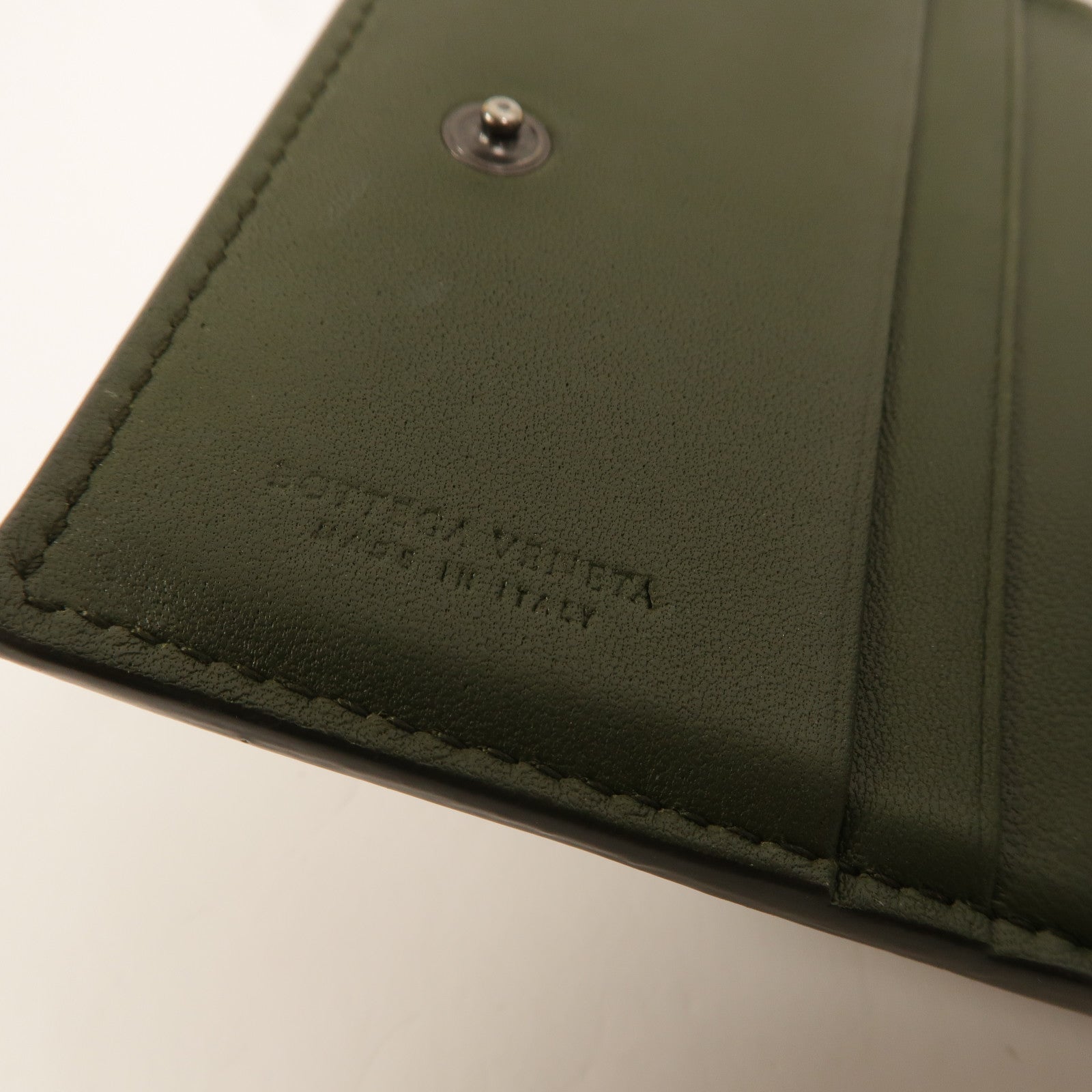 BOTTEGA VENETA 羊皮皮革Tri-Fold Zip Wallet錢包