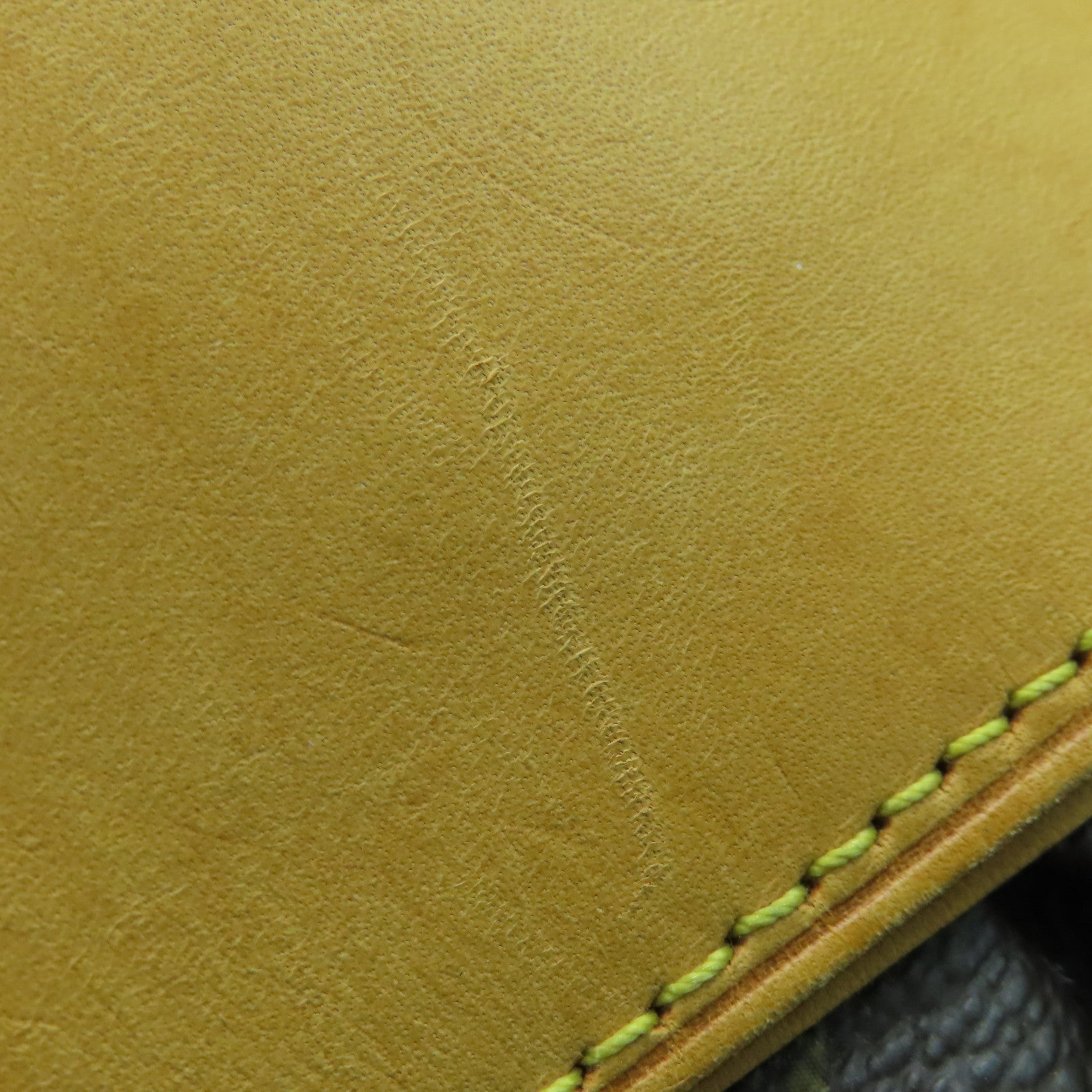 LOUIS VUITTON 【激減優惠】Monogram Boetie MM金扣手挽袋啡色