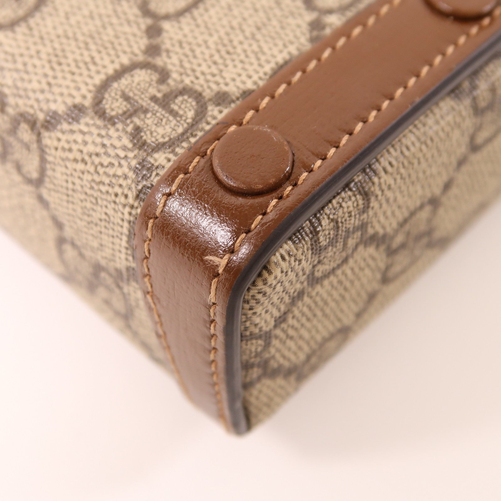 GUCCI 塗層帆布Shoulder Bag金扣肩背袋啡色