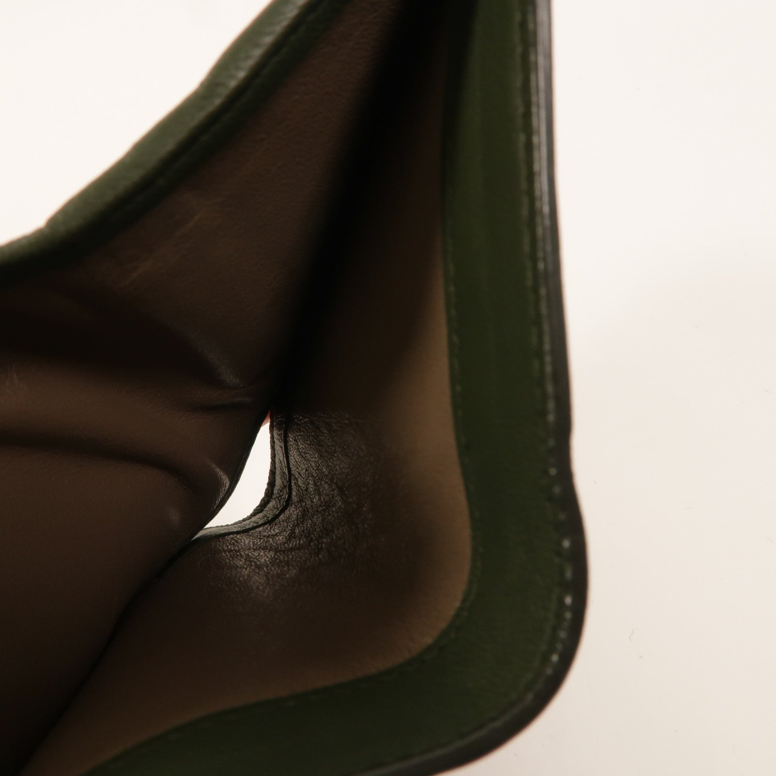 BOTTEGA VENETA 羊皮皮革Tri-Fold Zip Wallet錢包