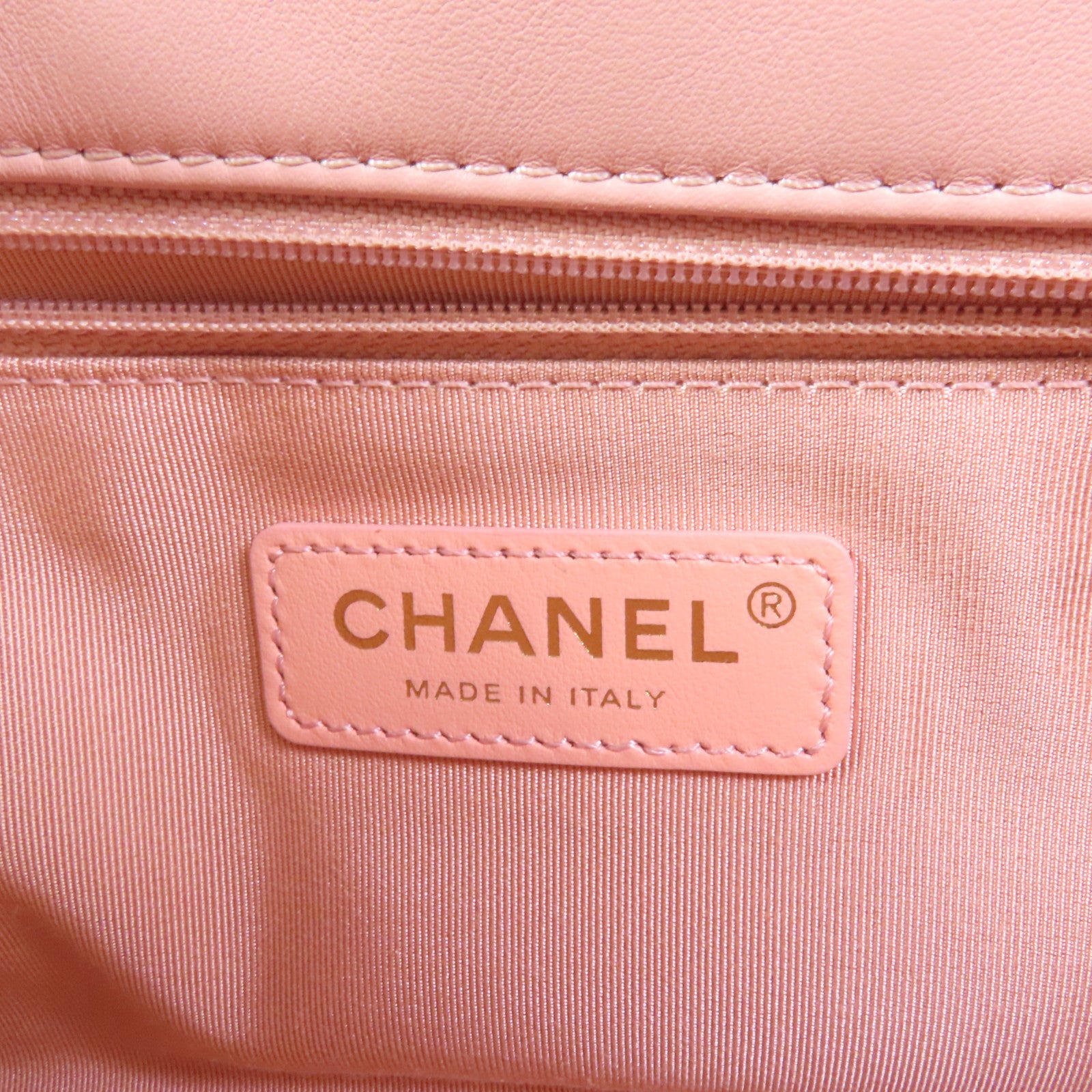 CHANEL 皮革Shoulder Bag金扣鏈帶肩背袋