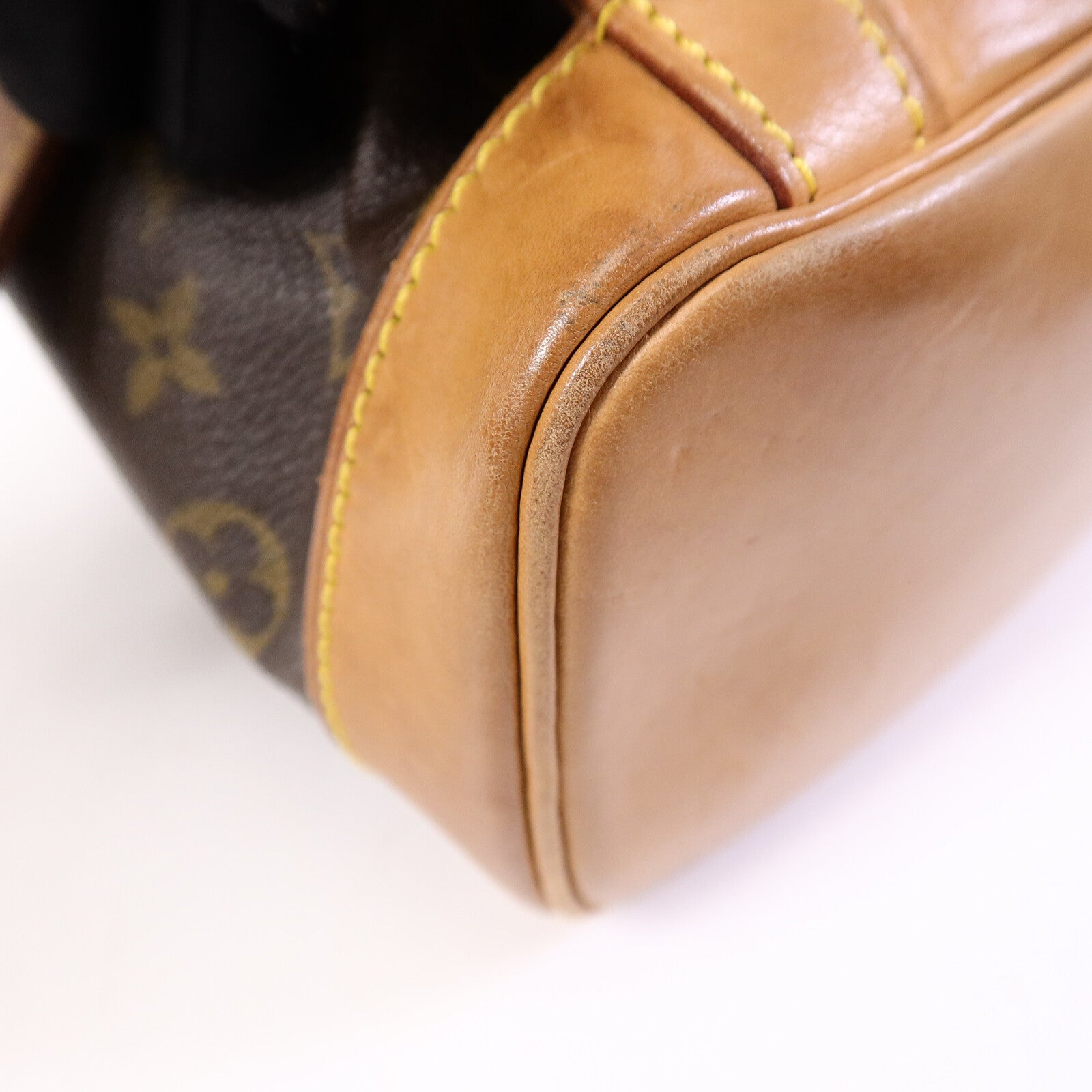 LOUIS VUITTON Monogram Mini Montsouris背包