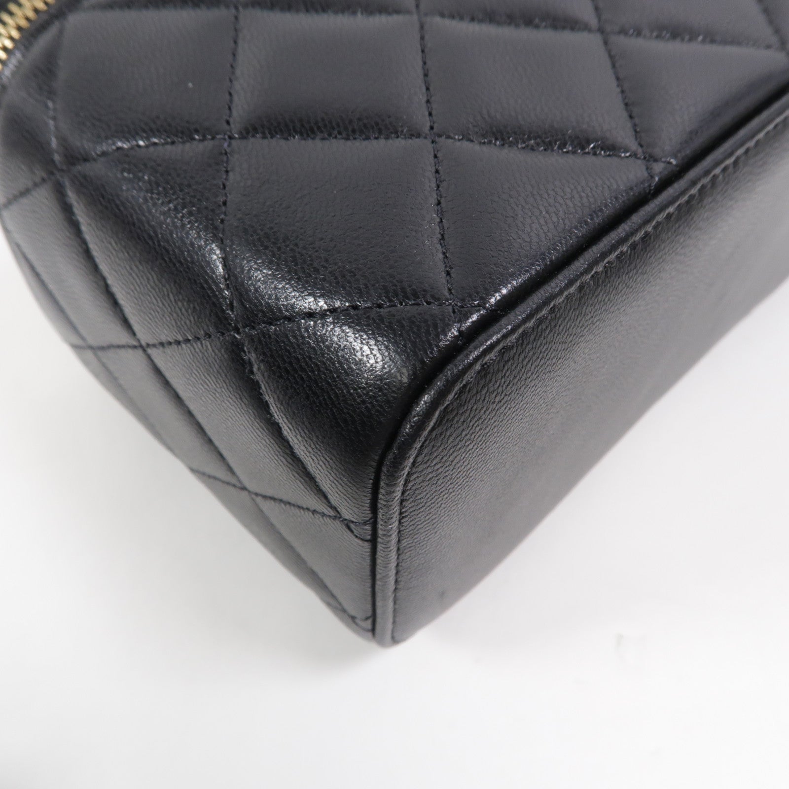 CHANEL 羊皮皮革Vanity Case鏈帶肩背袋