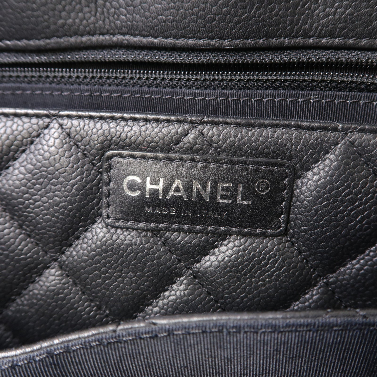 CHANEL 菱格牛皮皮革Chain Shoulder銀扣手挽鏈帶肩背兩用袋黑色
