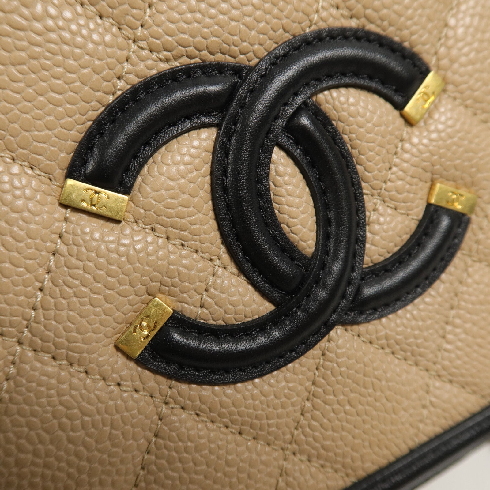 CHANEL 牛皮皮革CC Filigree Vanity Case Small手挽肩背兩用袋