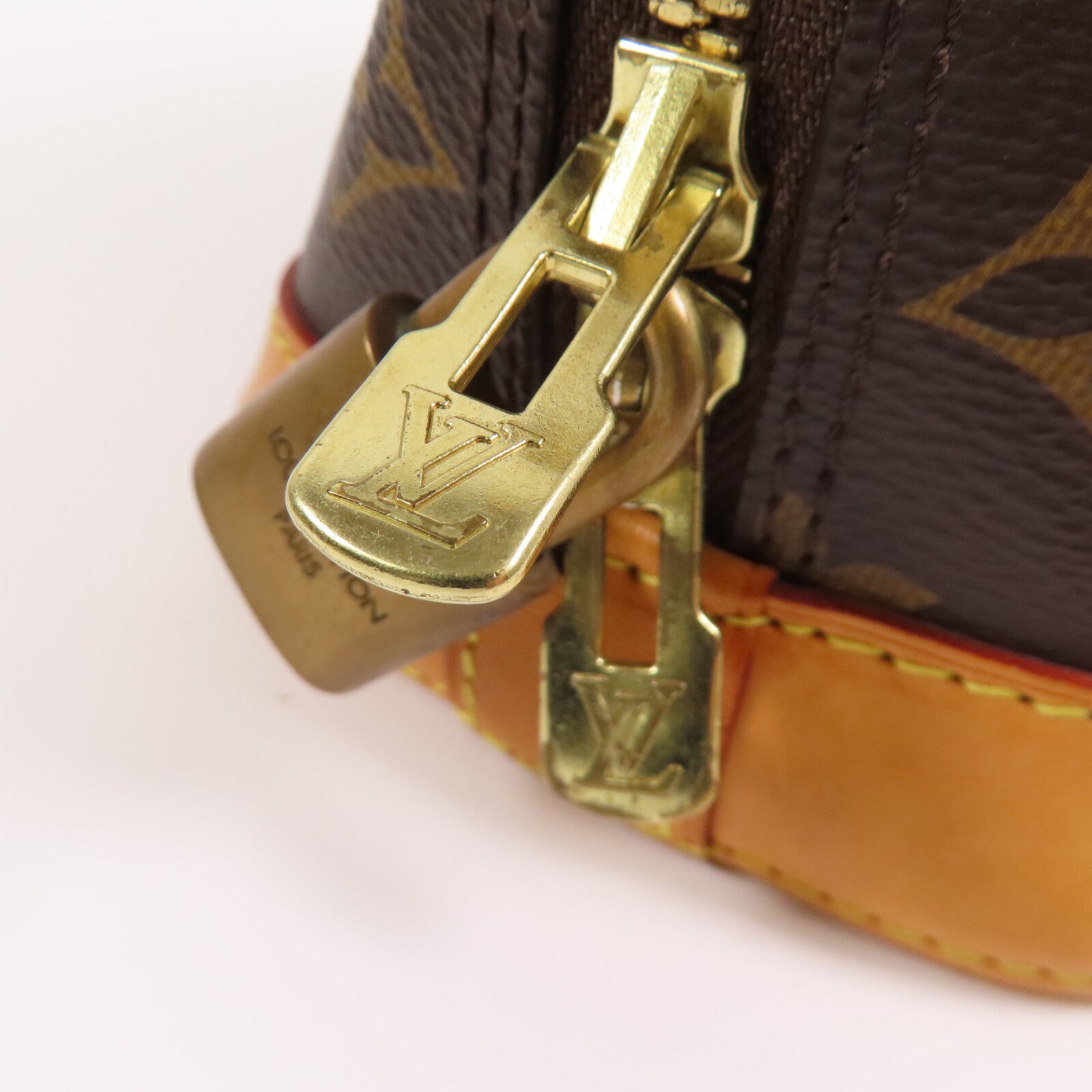 LOUIS VUITTON Monogram Alma BB金扣手挽肩背兩用袋