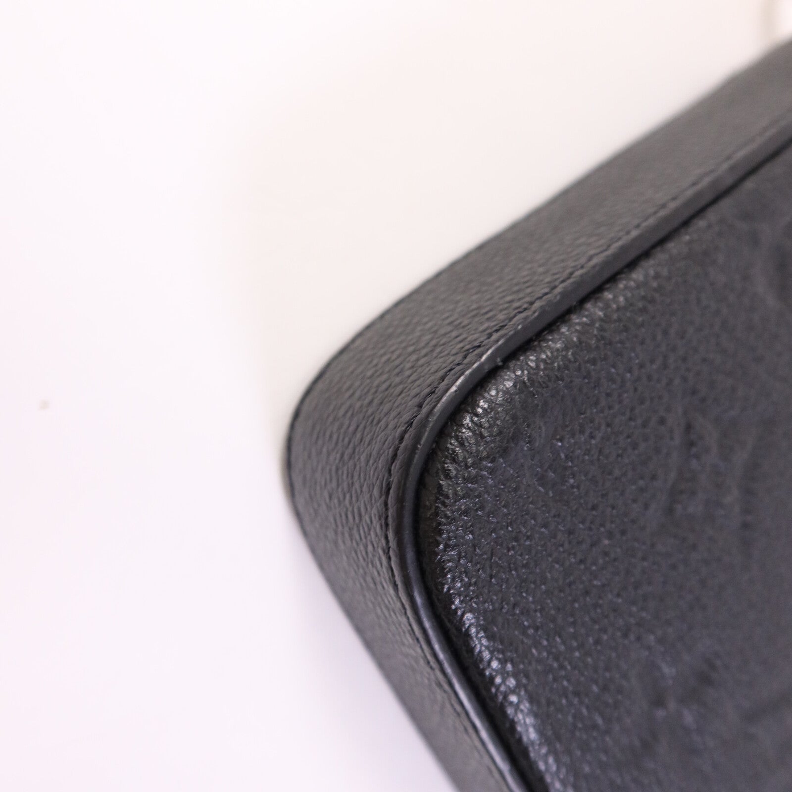 LOUIS VUITTON Monogram Empreinte Felicie Pochette 金扣鏈帶肩背袋