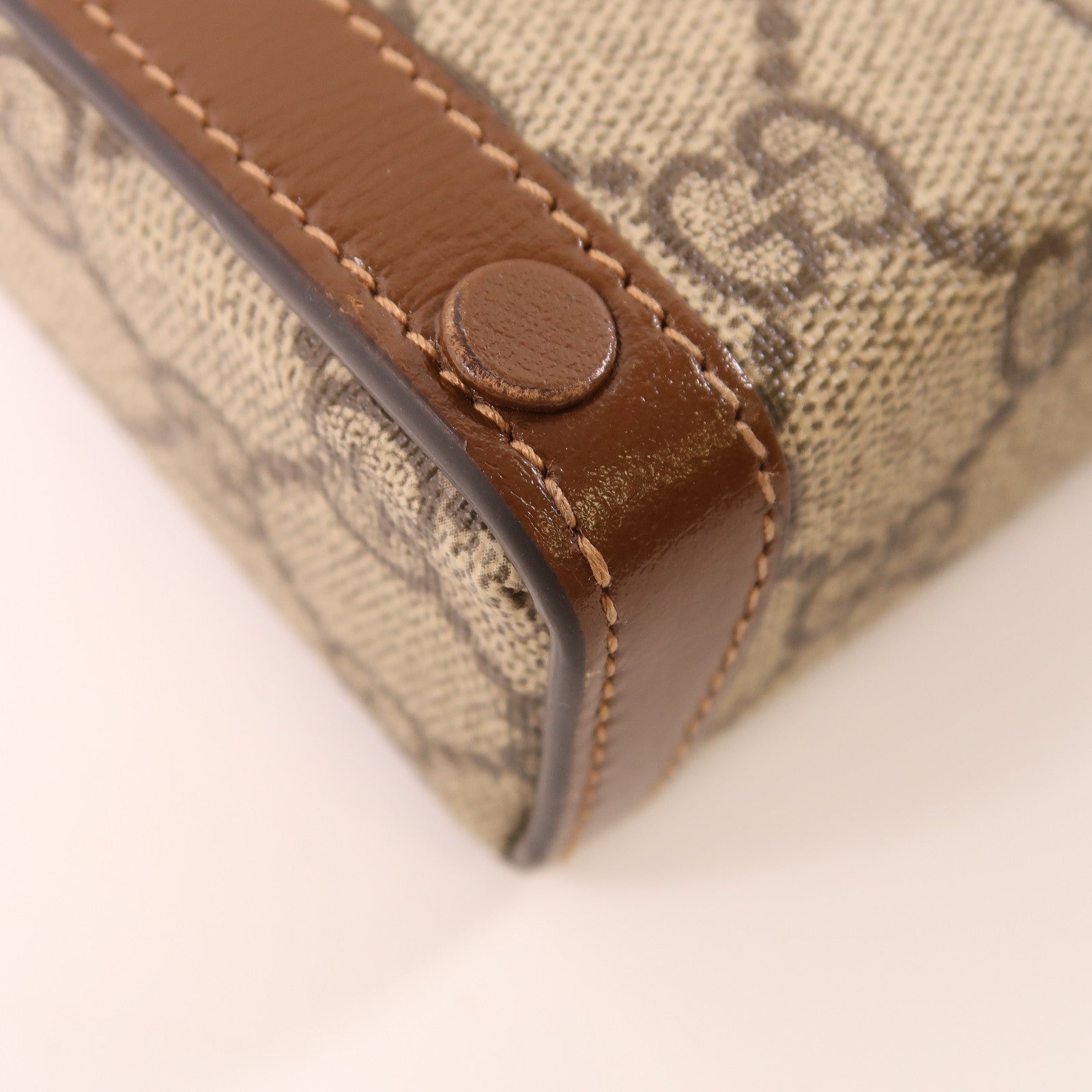 GUCCI 塗層帆布Shoulder Bag金扣肩背袋啡色