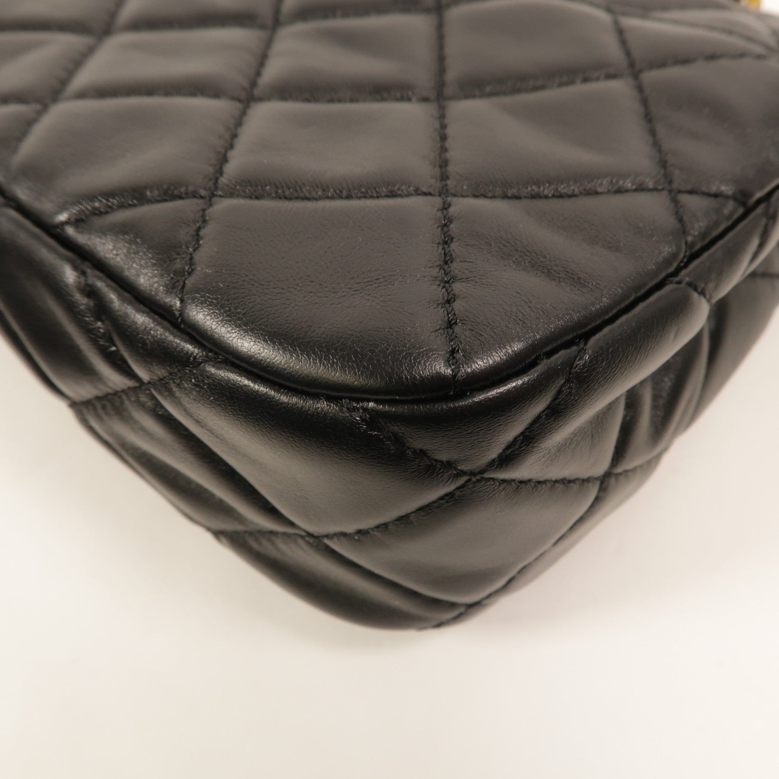 CHANEL 羊皮皮革Mini Flap Bag鏈帶肩背袋