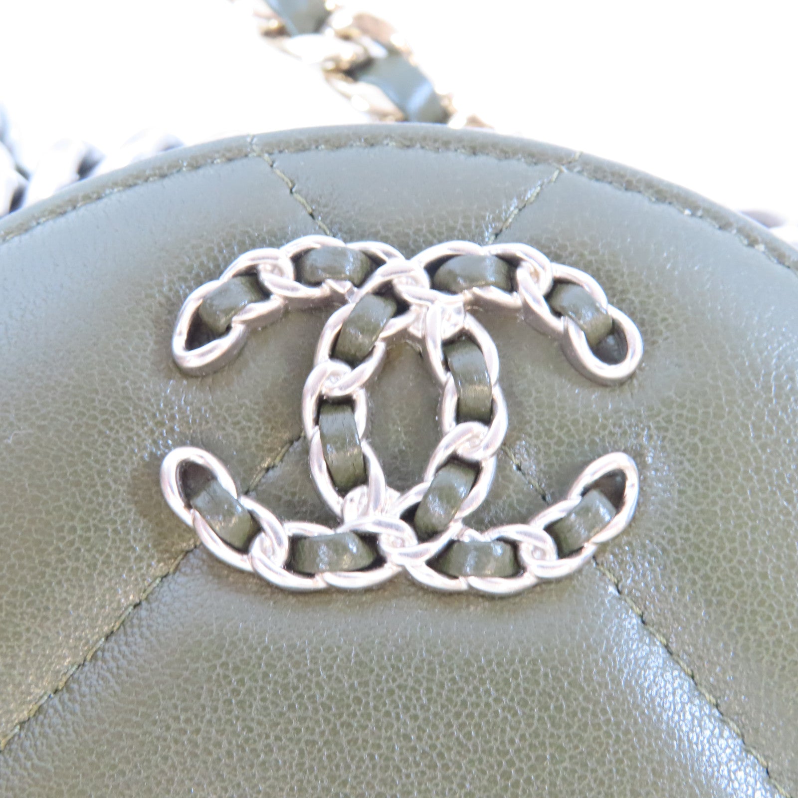 CHANEL 【激減優惠】菱格羊皮皮革Round Clutch 19金/銀扣鏈帶手挽肩背兩用袋綠色