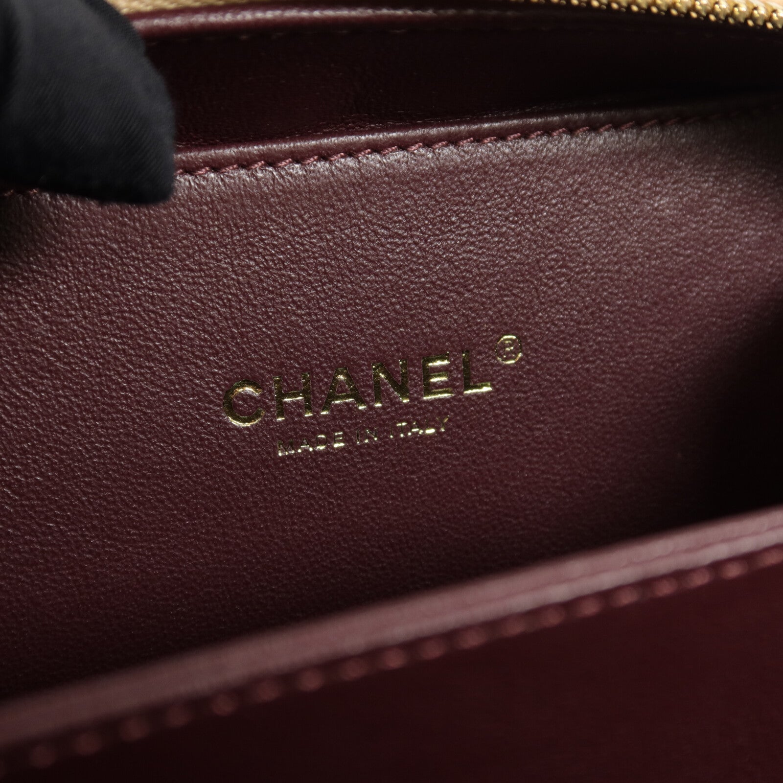 CHANEL 牛皮皮革CC Filigree Vanity Case Small手挽肩背兩用袋