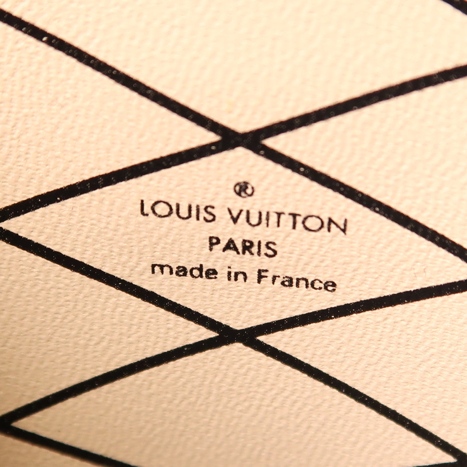 LOUIS VUITTON Monogram Reverse Trunk Clutch金扣肩背袋棕色