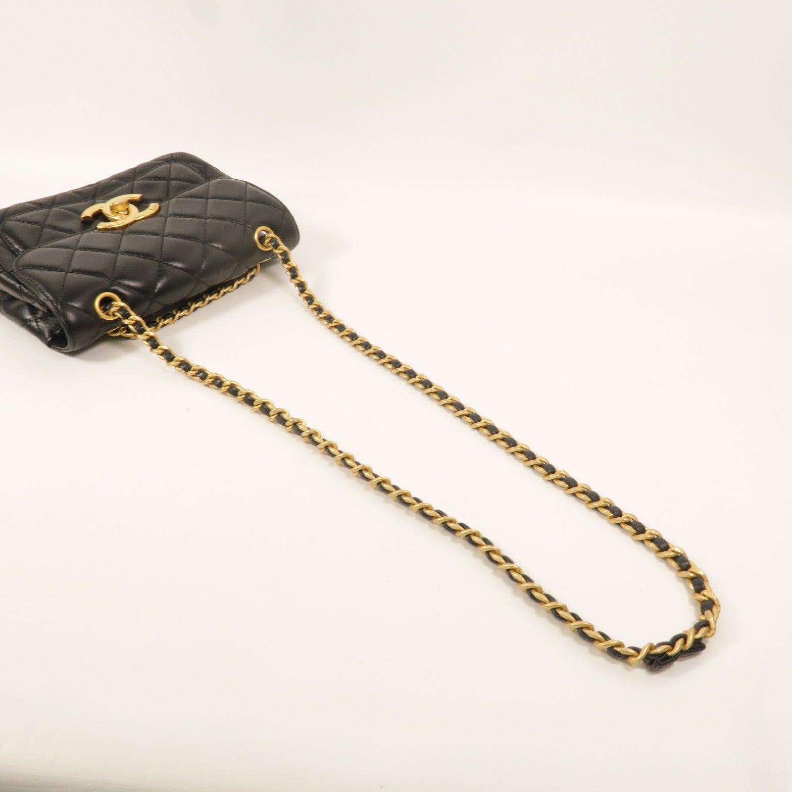 CHANEL 羊皮皮革Mini Flap Bag鏈帶肩背袋