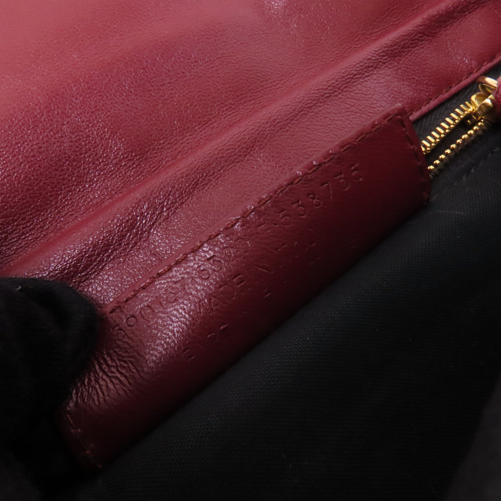 BALENCIAGA 羊皮皮革Edge Envelope金扣肩背/手拿兩用袋