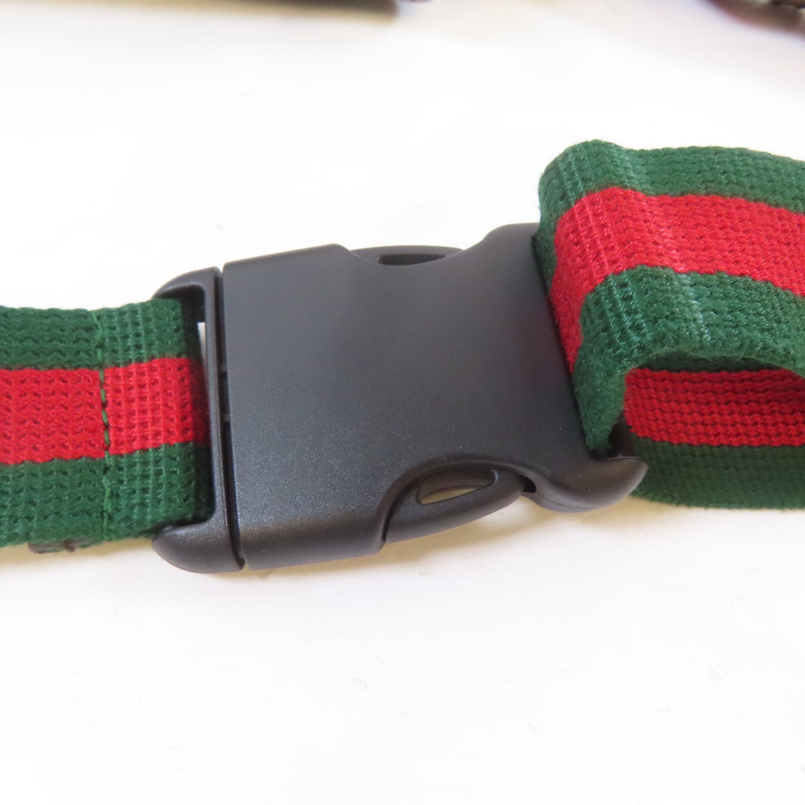 GUCCI 塗層帆布Waist Bag金扣腰包啡色