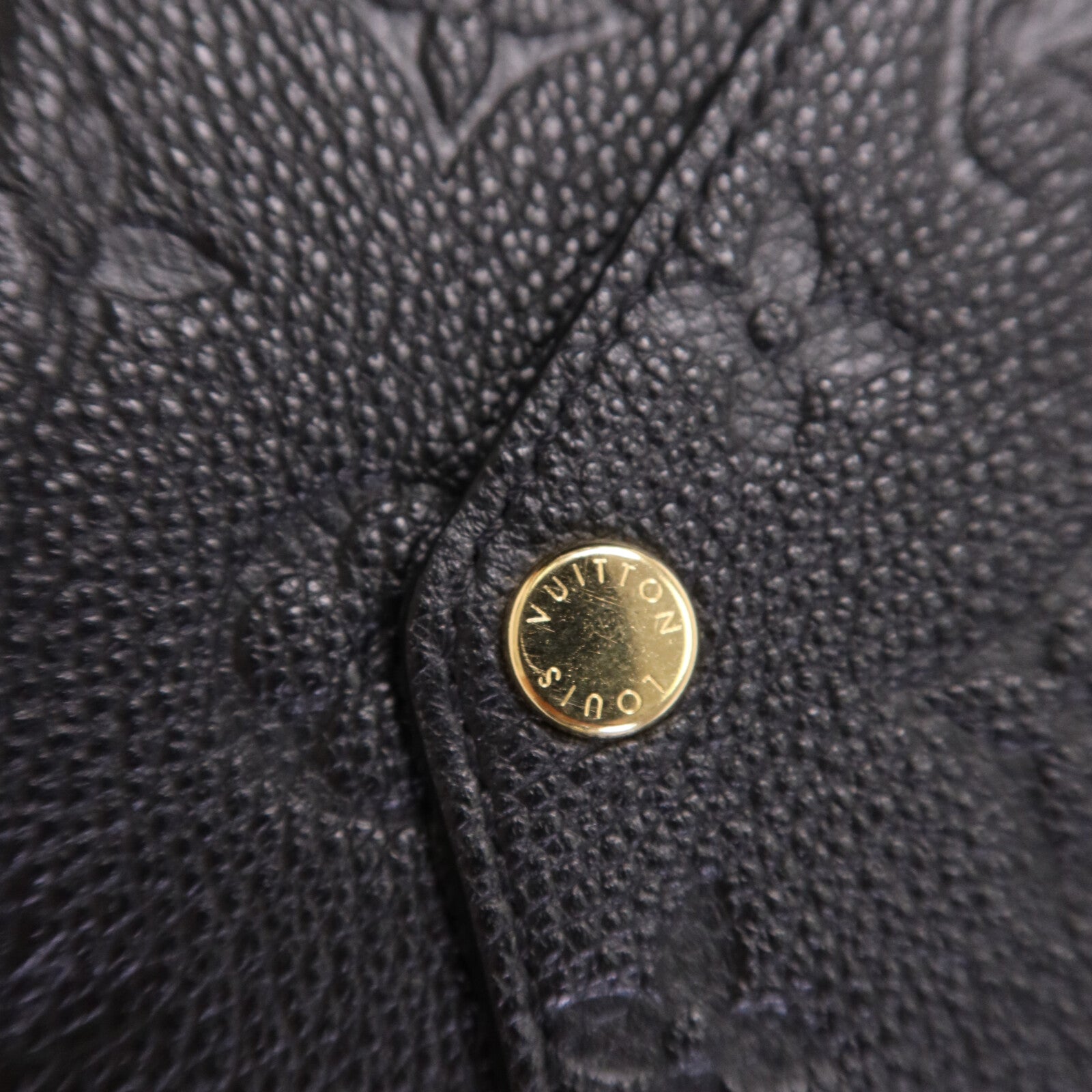 LOUIS VUITTON Monogram Empreinte Felicie Pochette 金扣鏈帶肩背袋