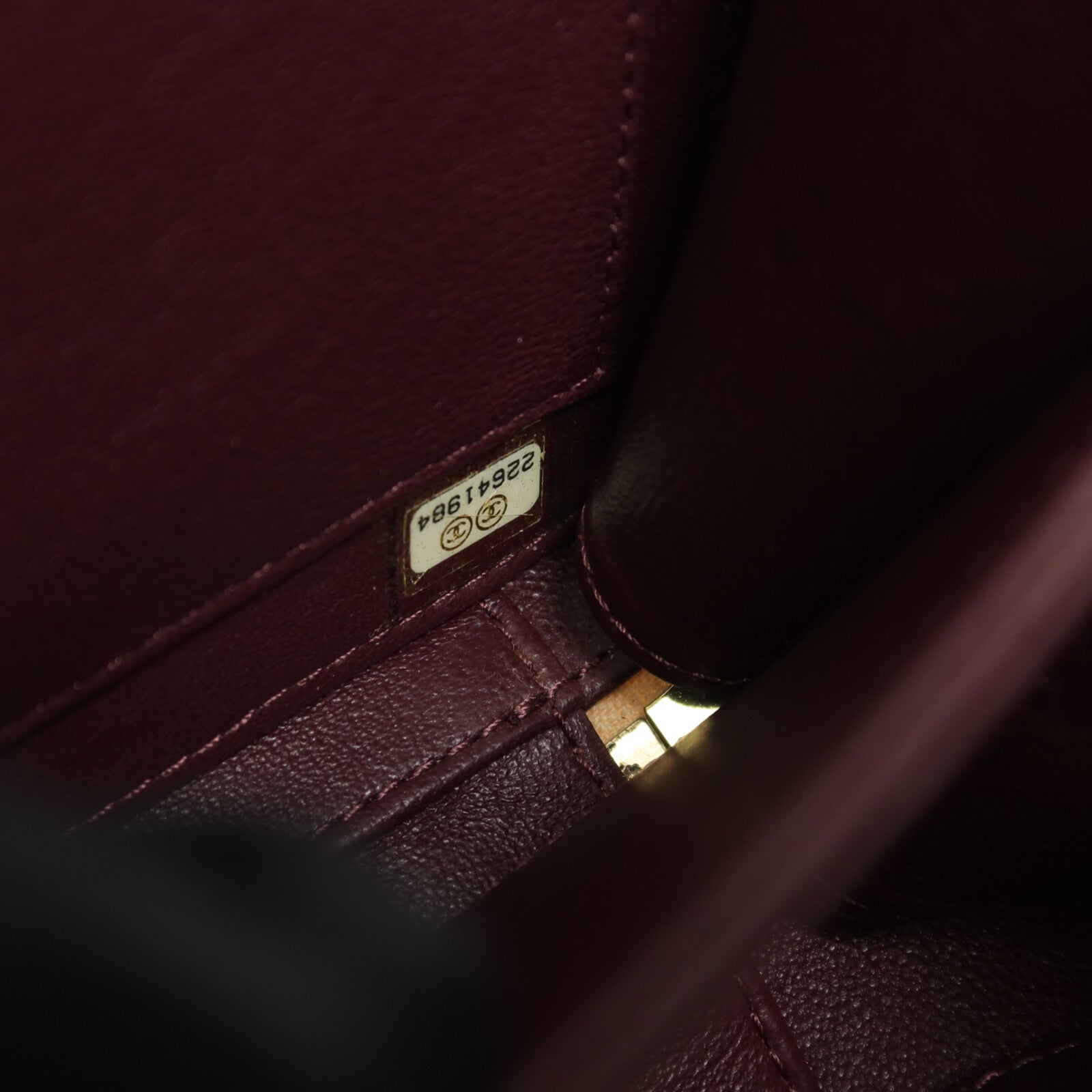 CHANEL 牛皮皮革CC Filigree Vanity Case Small手挽肩背兩用袋