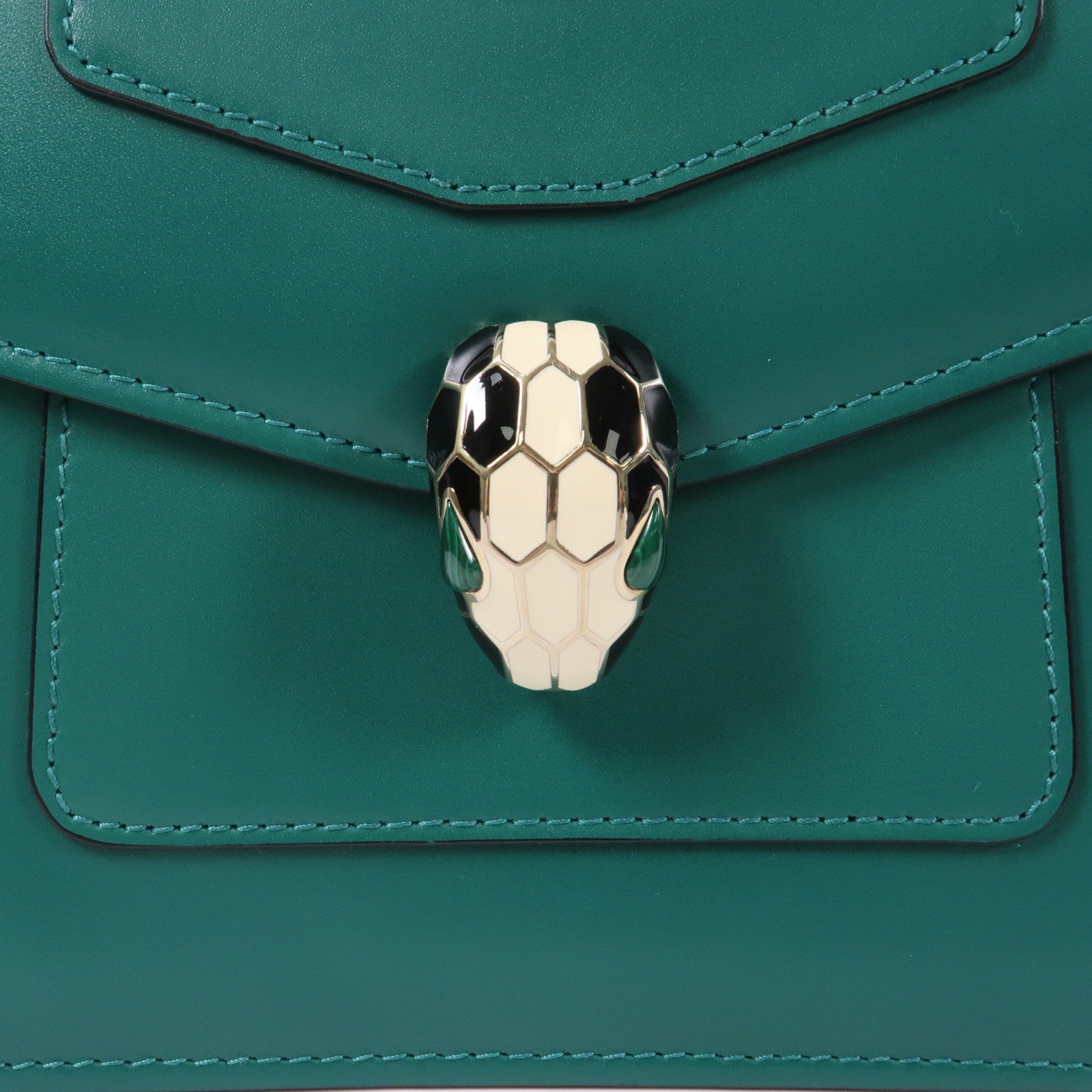 BVLGARI 牛皮皮革Serpenti Forever金扣鏈帶手挽肩背兩用袋