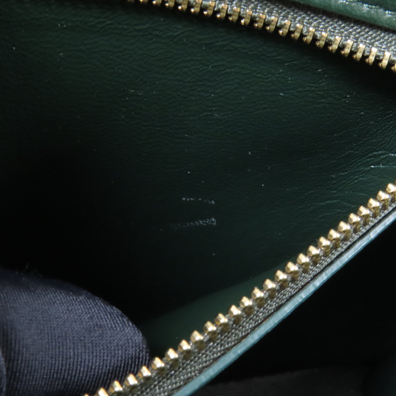 CELINE 蛇皮皮革Teen Triomphe Bag金扣肩背袋