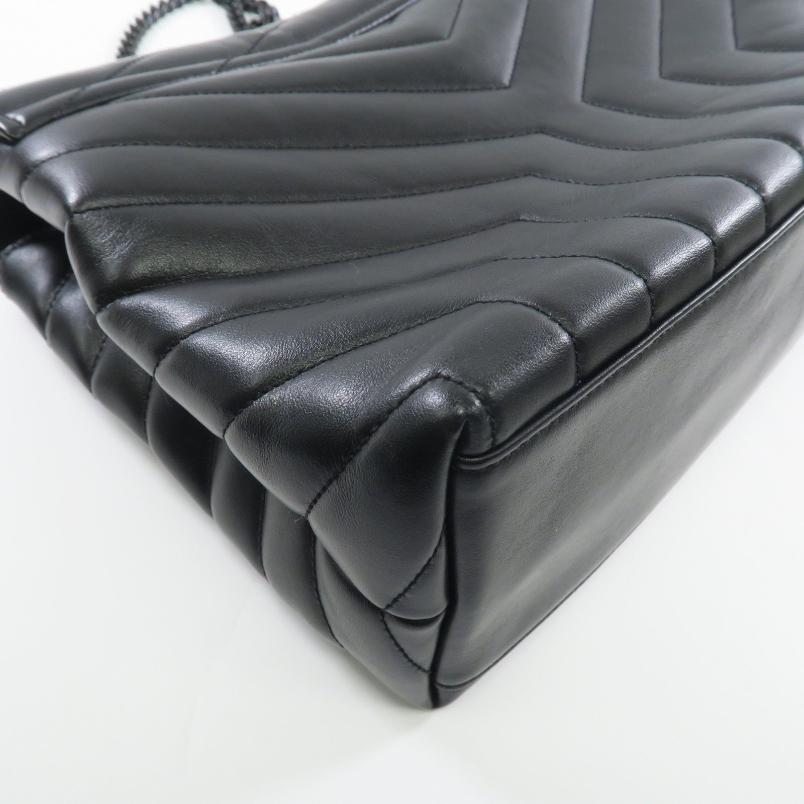 SAINT LAURENT 牛皮皮革LouLou MM黑扣/銀扣鏈帶肩背袋黑色