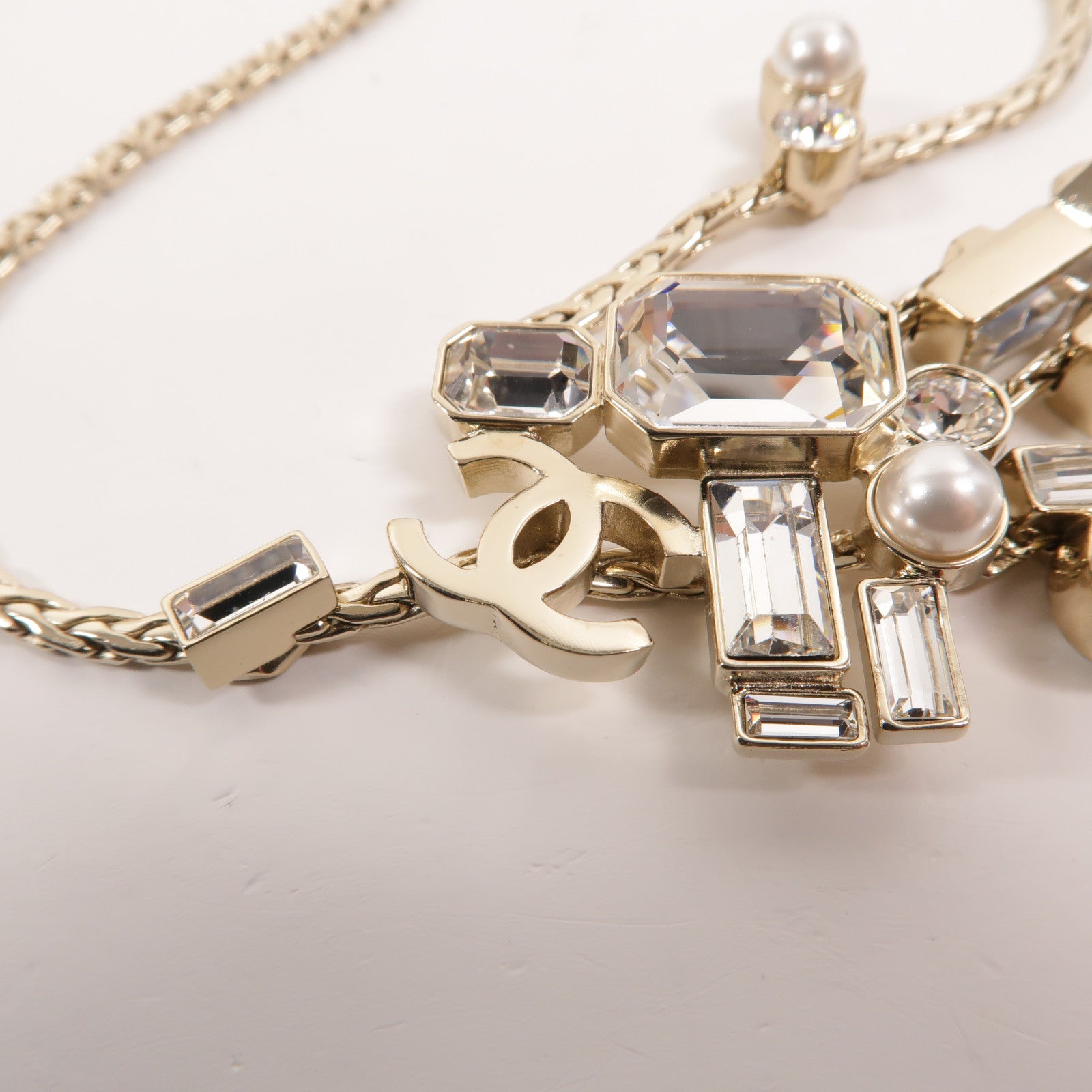 CHANEL 金屬/PVC Coco Mark Ribbon Choker項鍊