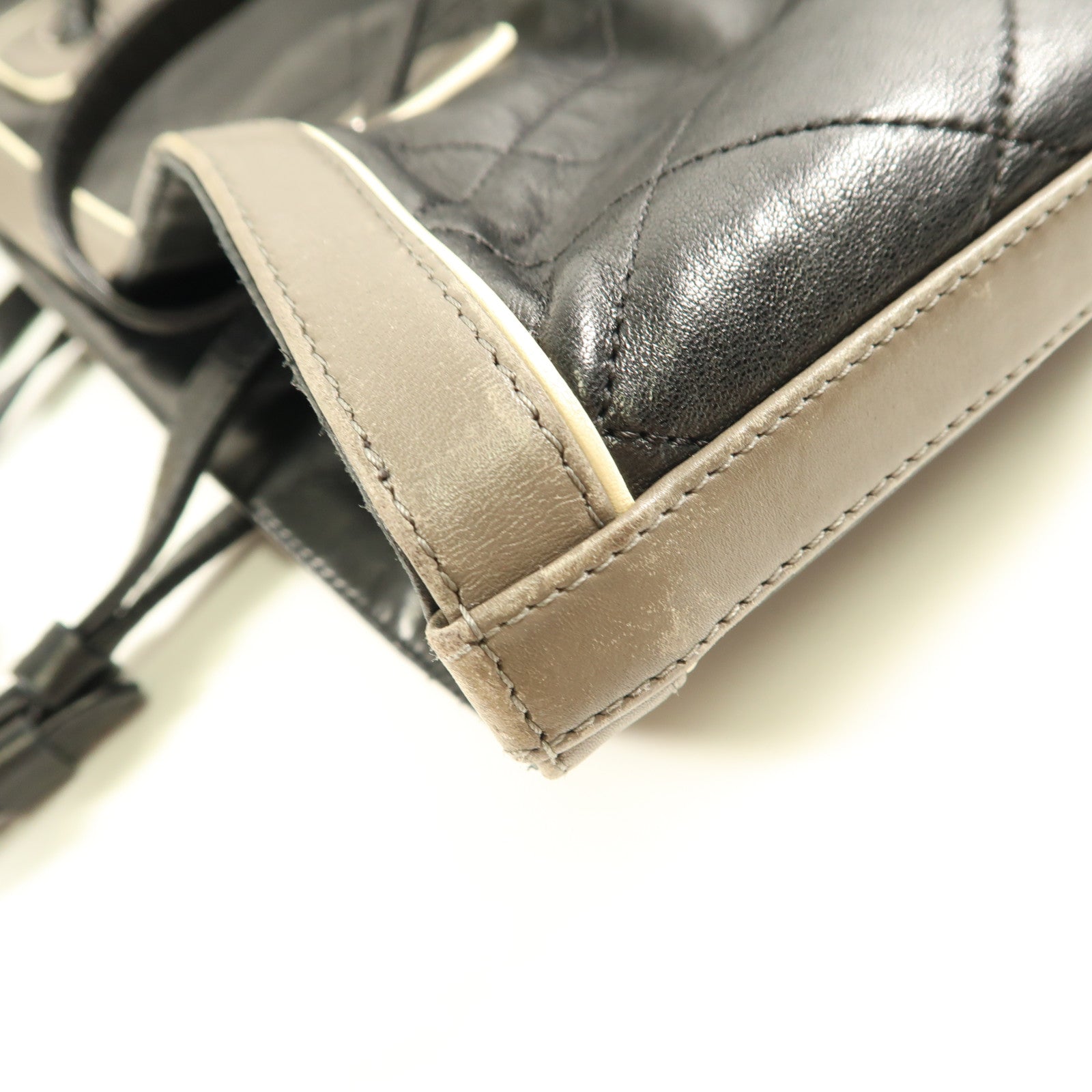 CHANEL 牛皮皮革Handbag銀扣手挽袋