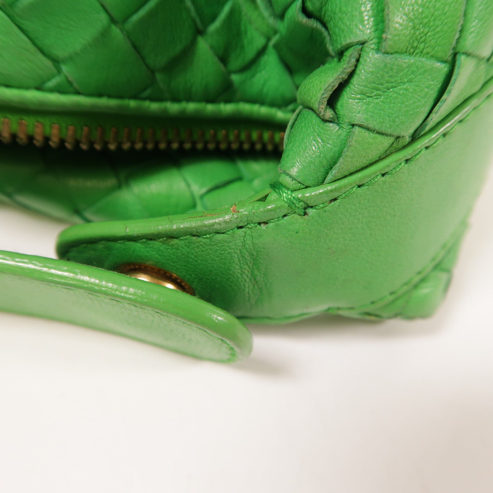 BOTTEGA VENETA 牛皮皮革Hand Bag金扣手挽袋