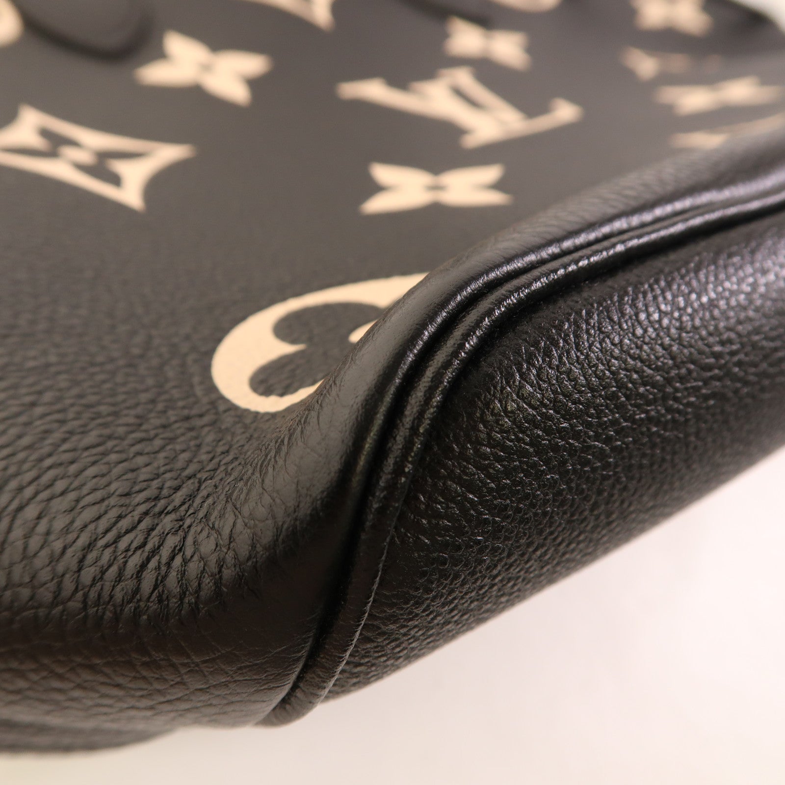 LOUIS VUITTON Monogram Empreinte Neverfull MM金扣手挽袋