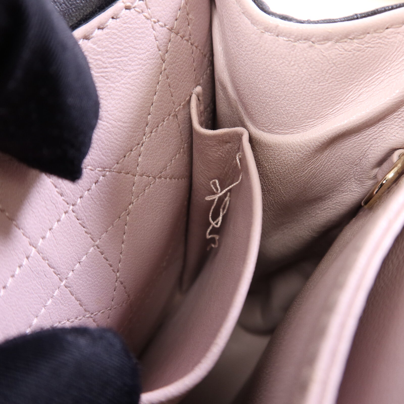 Dior 羊皮皮革Miss Dior金扣鏈帶肩背袋