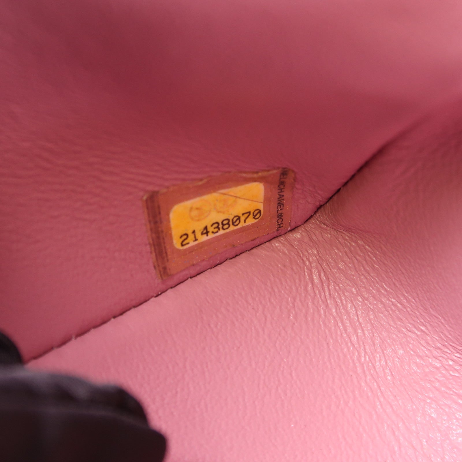 CHANEL 羊皮皮革Mini Classic金扣鏈帶肩背袋