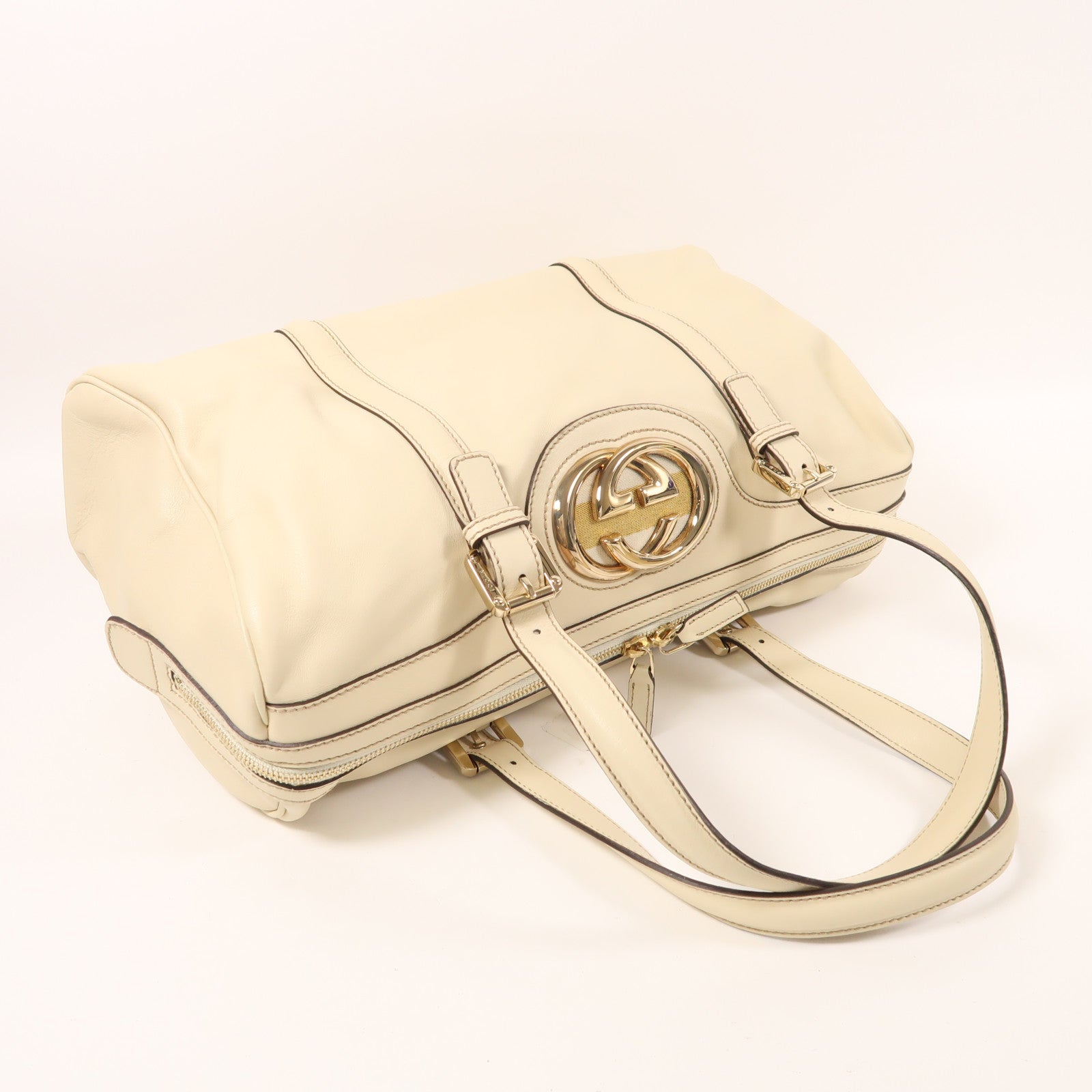 GUCCI 牛皮皮革Shoulder bag金扣肩背袋