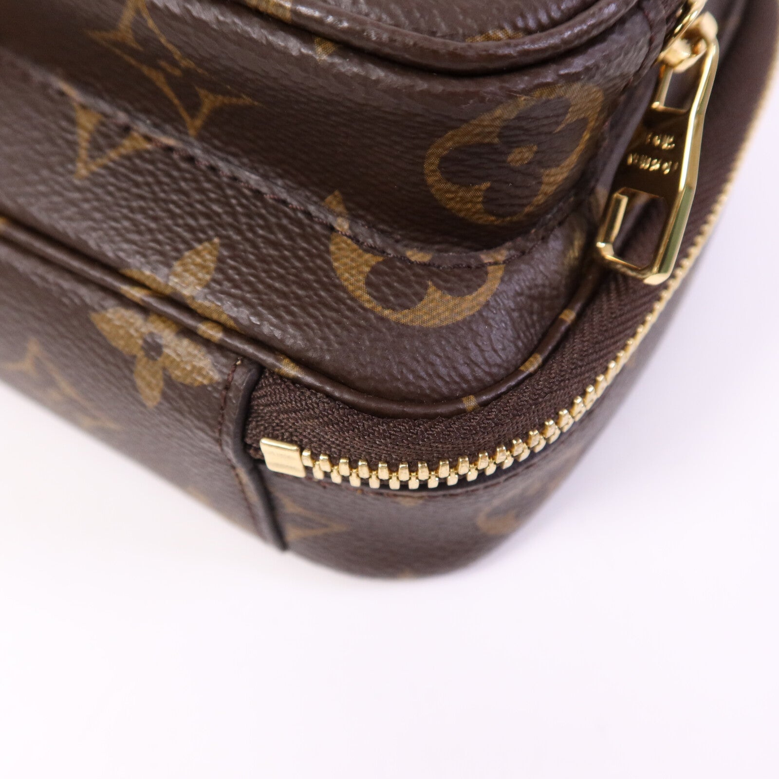 LOUIS VUITTON Monogram Utility金扣手挽肩背兩用袋棕色