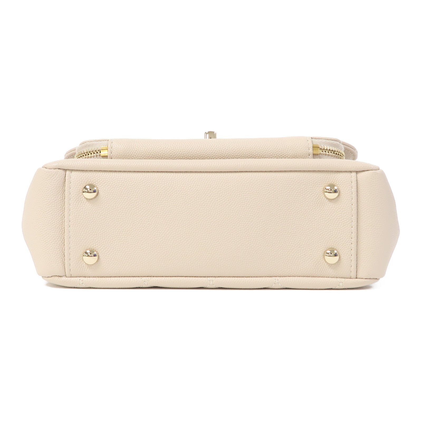 CHANEL 菱格Caviar皮革Shoulder Bag金扣鏈帶肩背袋米色