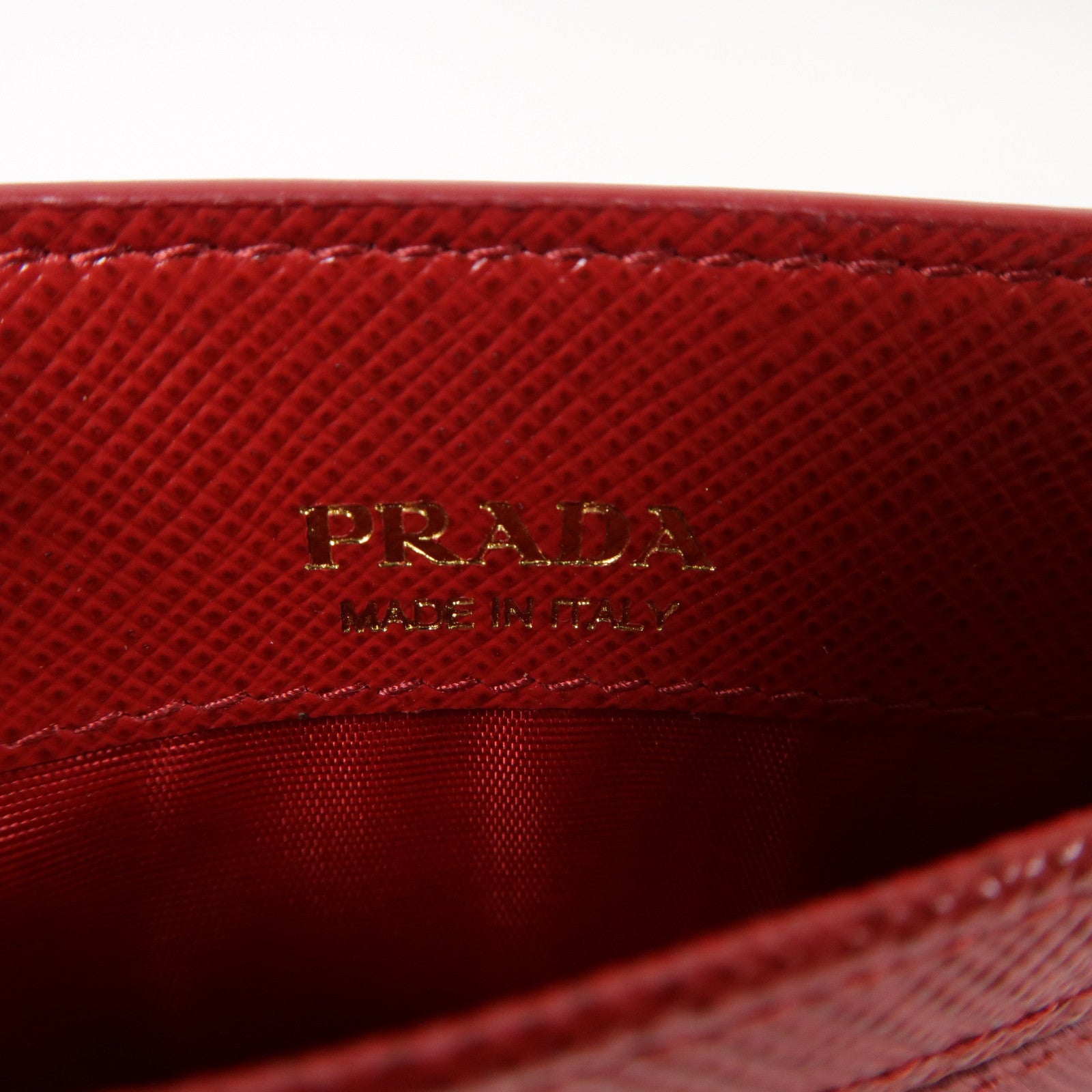 PRADA Saffiano皮革Card Case金扣卡片套紅色