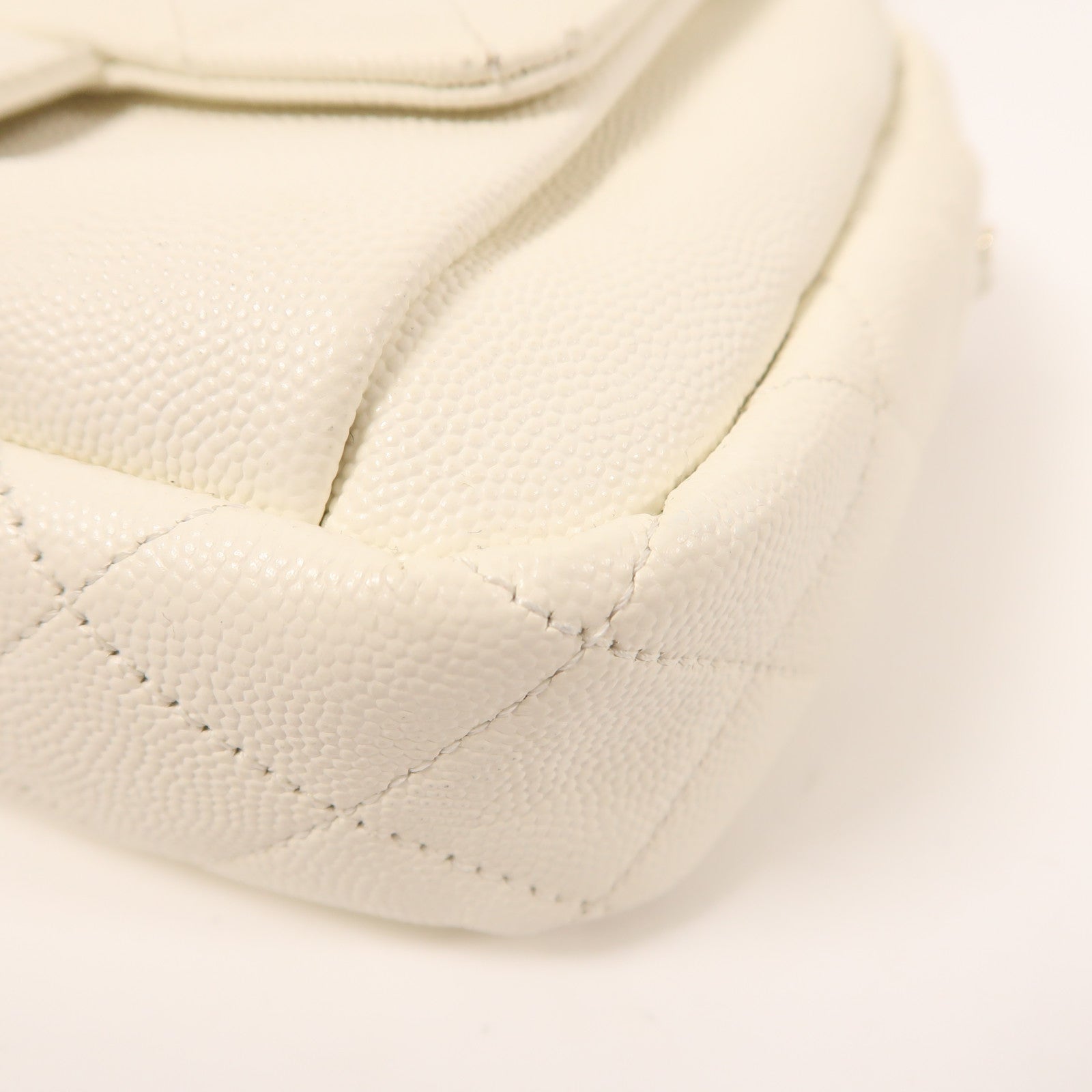 CHANEL 牛皮皮革Shoulder Bag 金扣鏈帶肩背袋