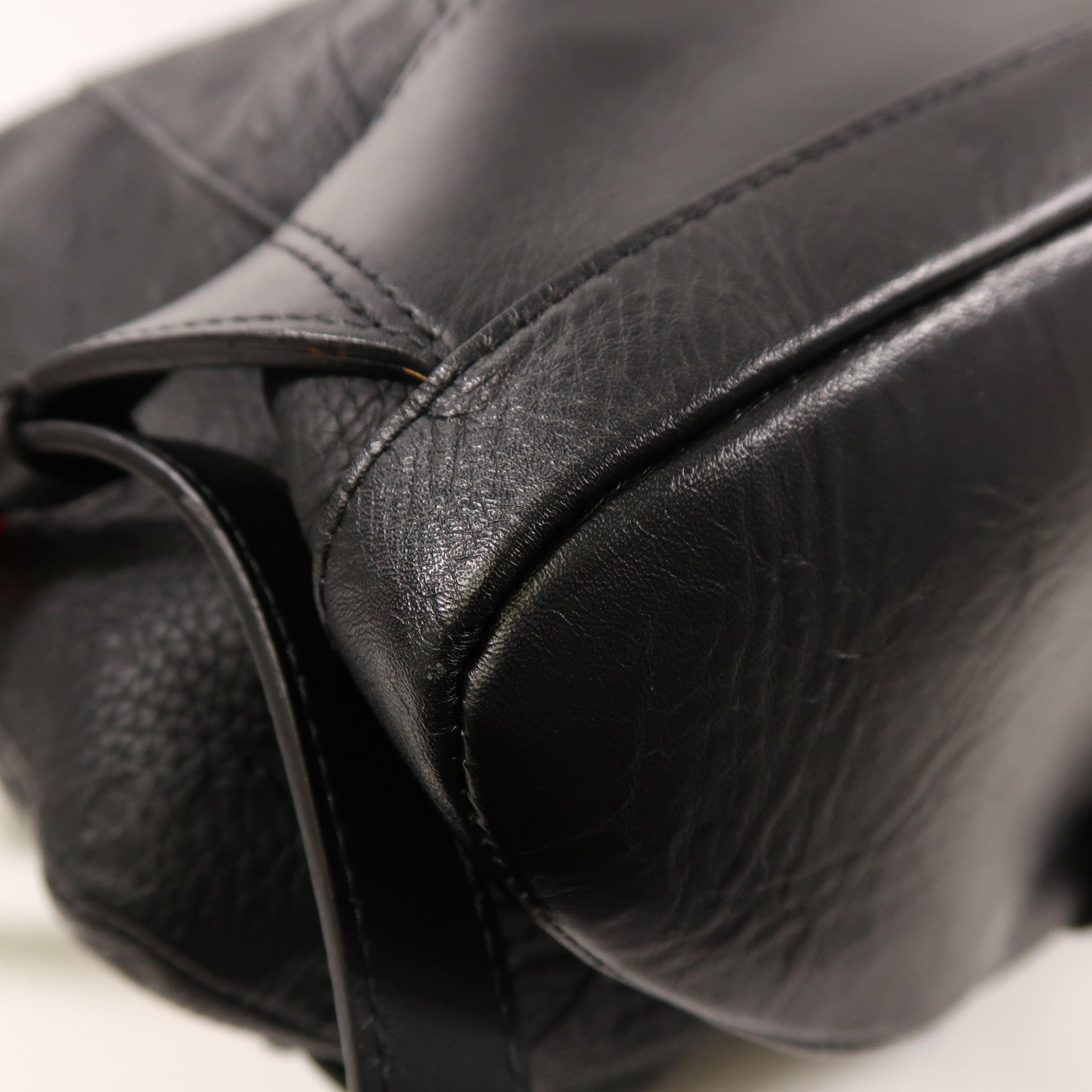 LOUIS VUITTON Monogram Taurillon Christopher GM背包