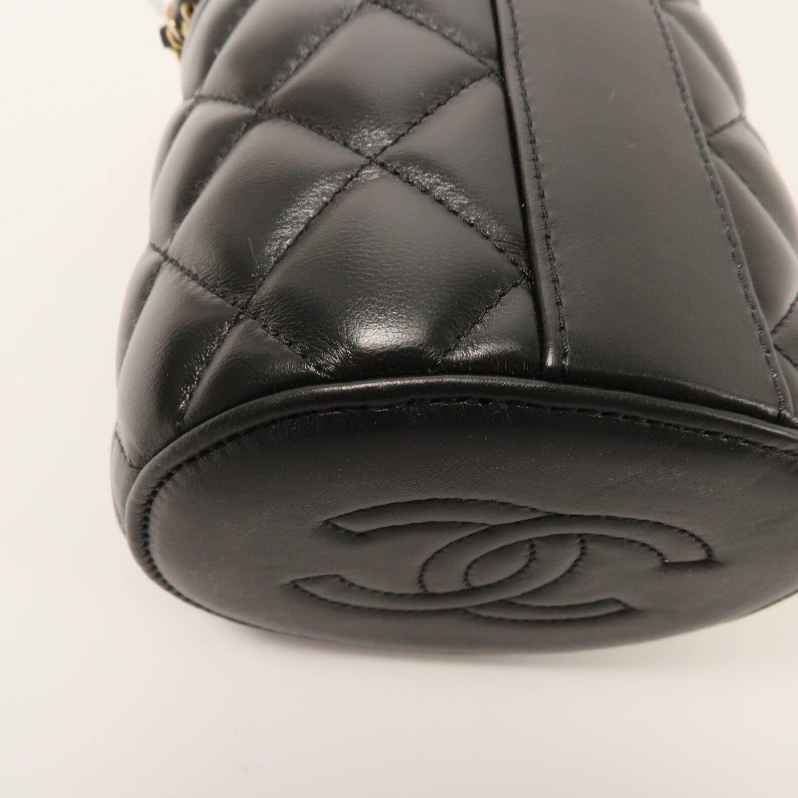 CHANEL 羊皮皮革Vanity Bag鏈帶肩背袋