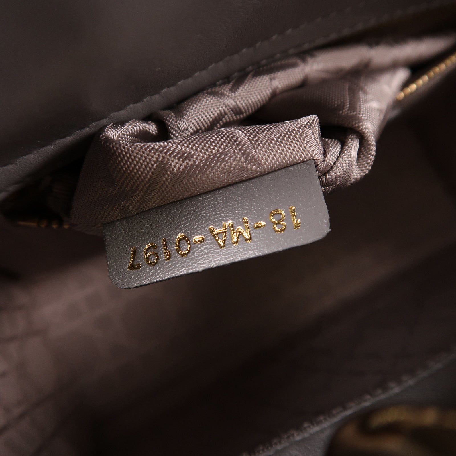 Dior 羊皮皮革Lady Dior金扣手挽肩背兩用袋