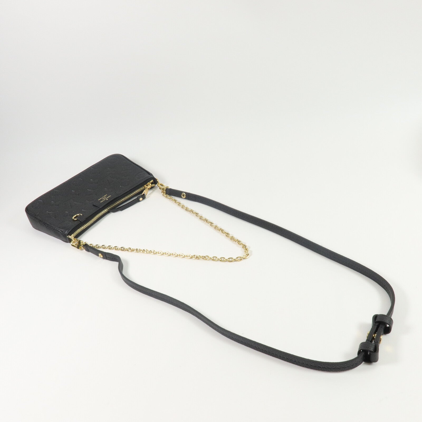 LOUIS VUITTON Monogram Empreinte Easy Pouch On Strap手挽肩背兩用袋