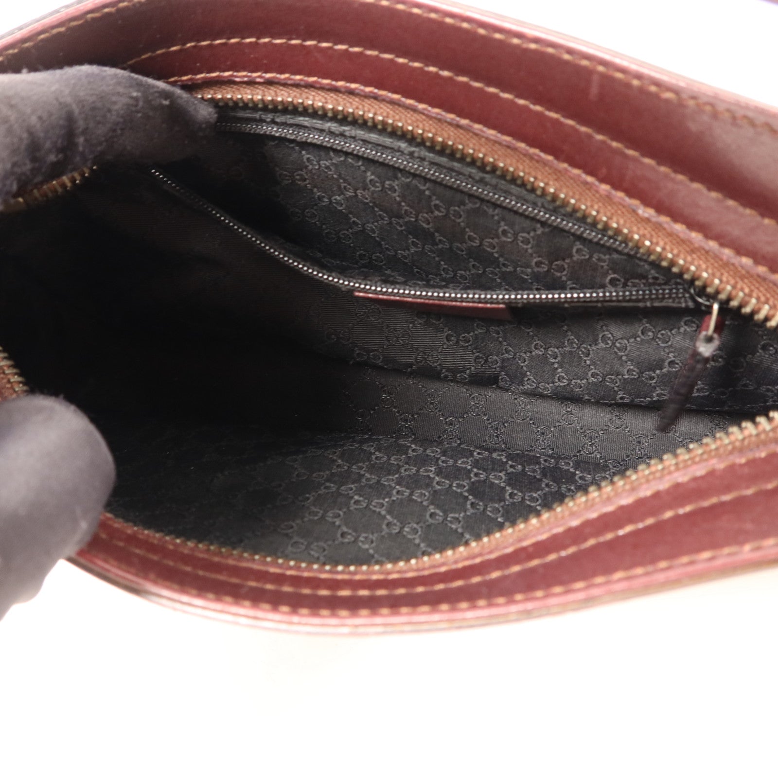 GUCCI 牛皮皮革Shoulder Bag銀扣肩背袋