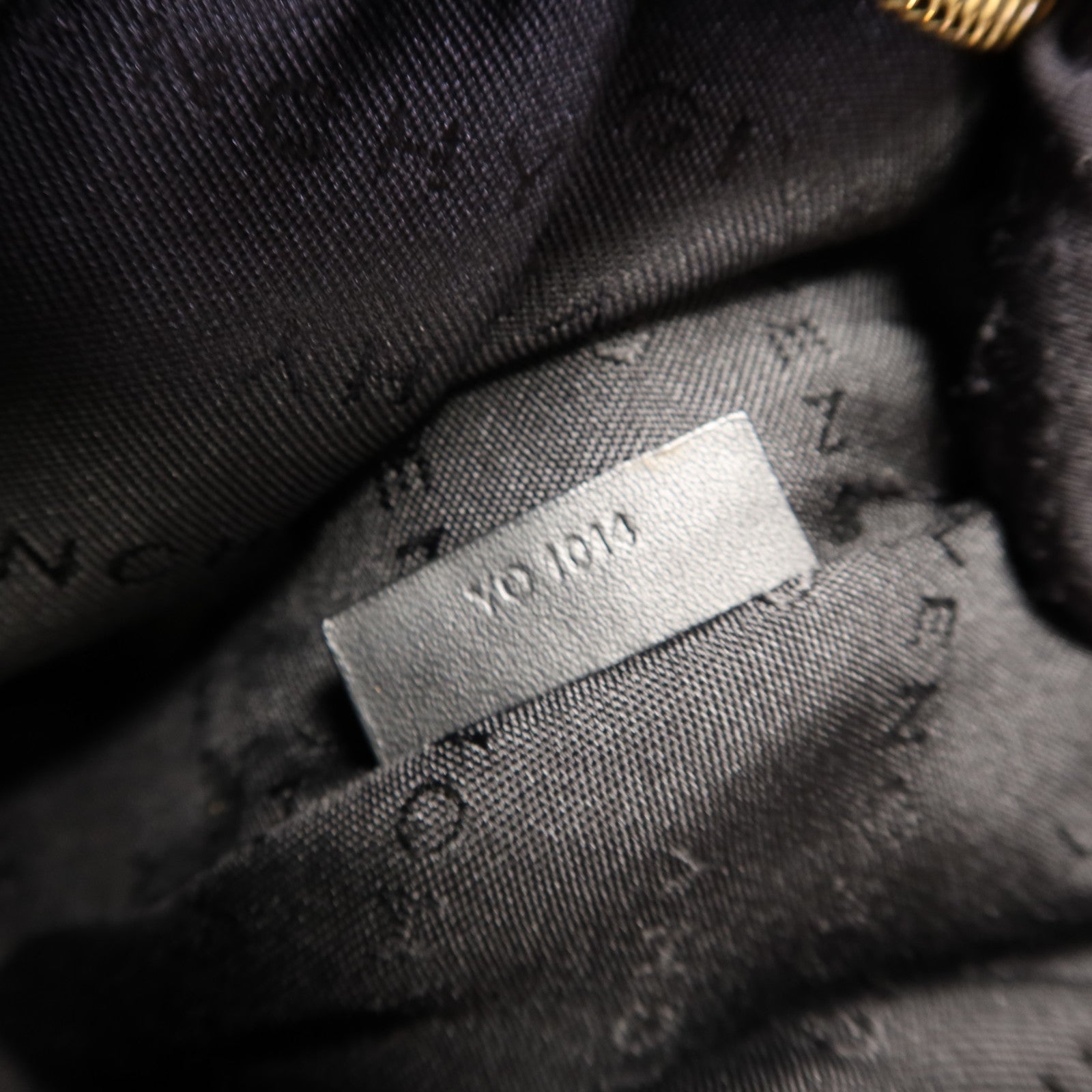 GIVENCHY 帆布Shoulder Bag金扣肩背袋