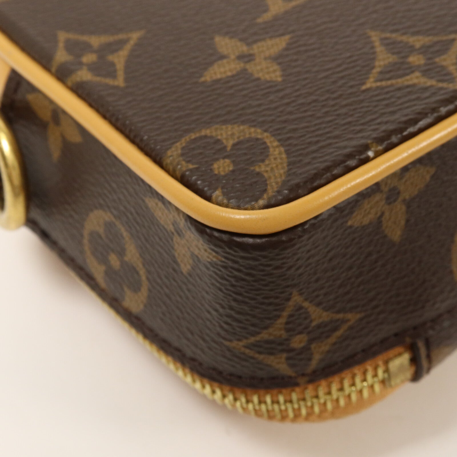 LOUIS VUITTON Monogram/牛皮皮革Baladeur Wearable Wallet肩背袋