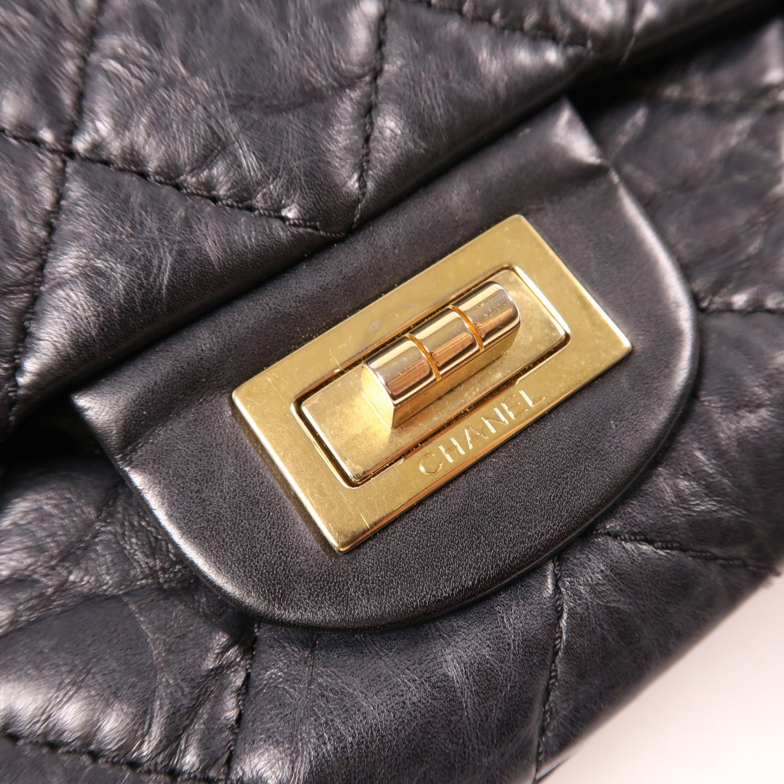CHANEL 【激減優惠】牛皮皮革2.55鏈帶肩背袋