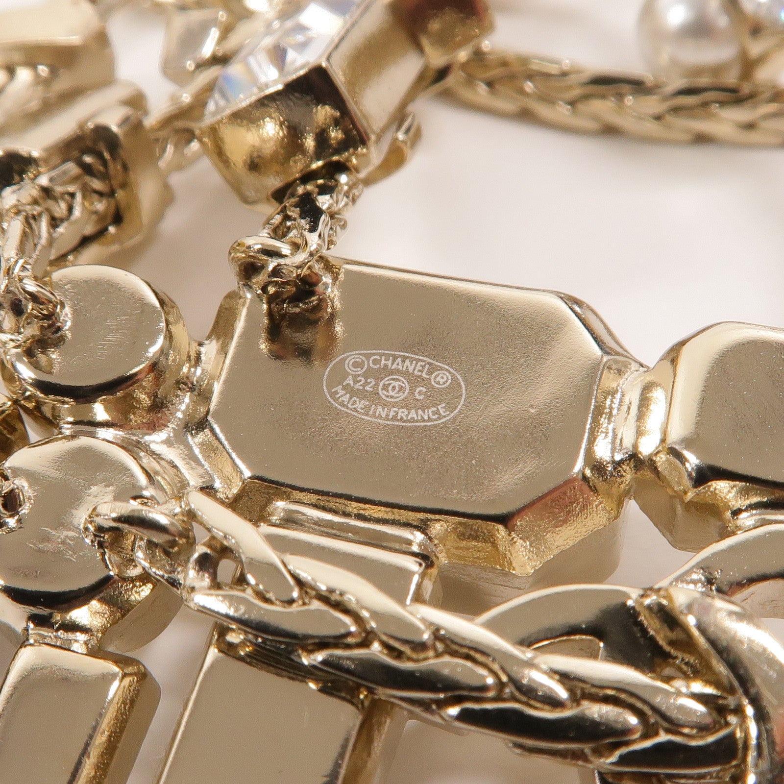 CHANEL 金屬/PVC Coco Mark Ribbon Choker項鍊