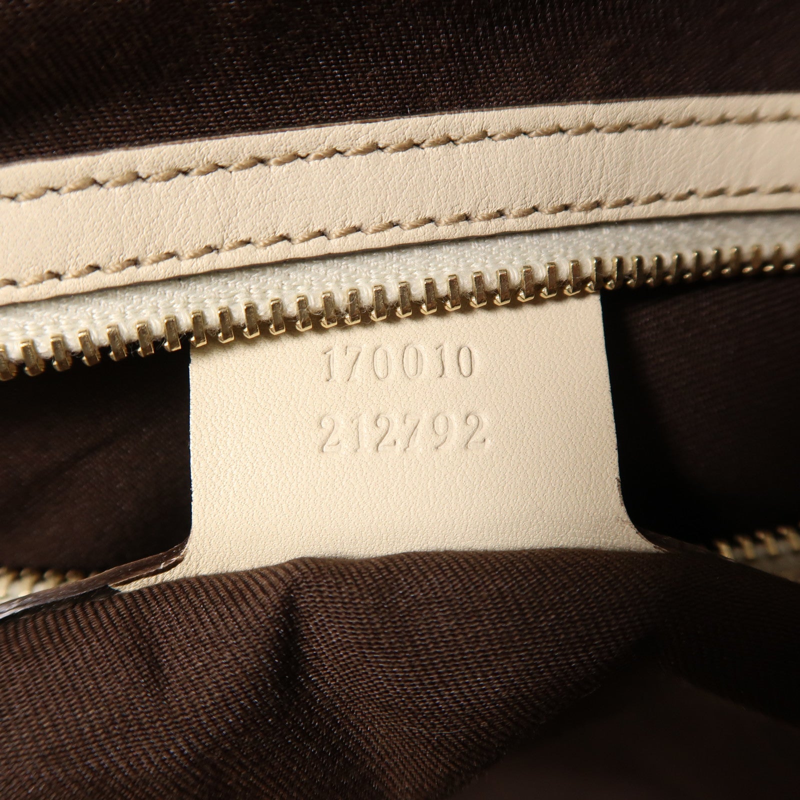 GUCCI 牛皮皮革Shoulder bag金扣肩背袋