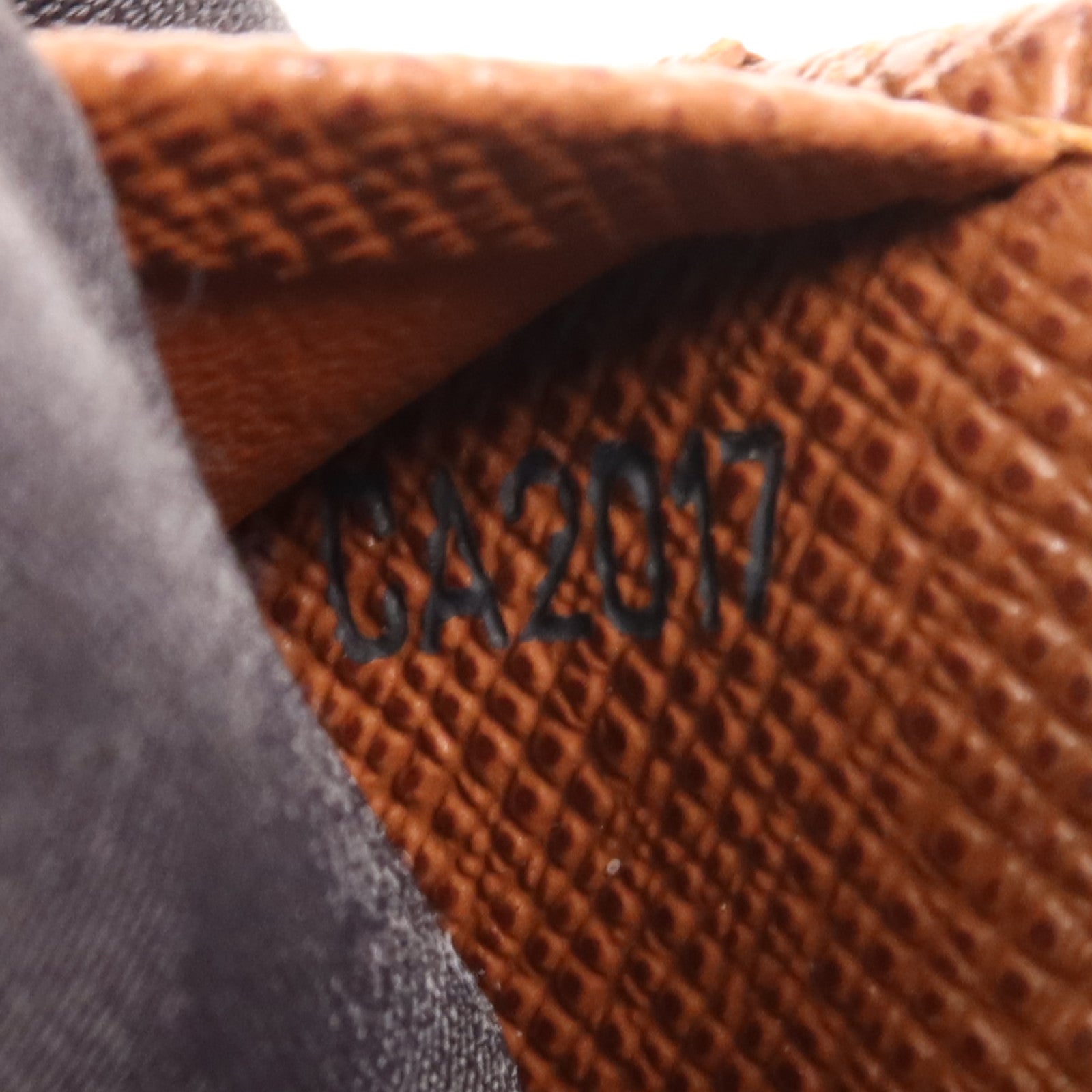 LOUIS VUITTON Monogram Porte Monnaie金扣錢包