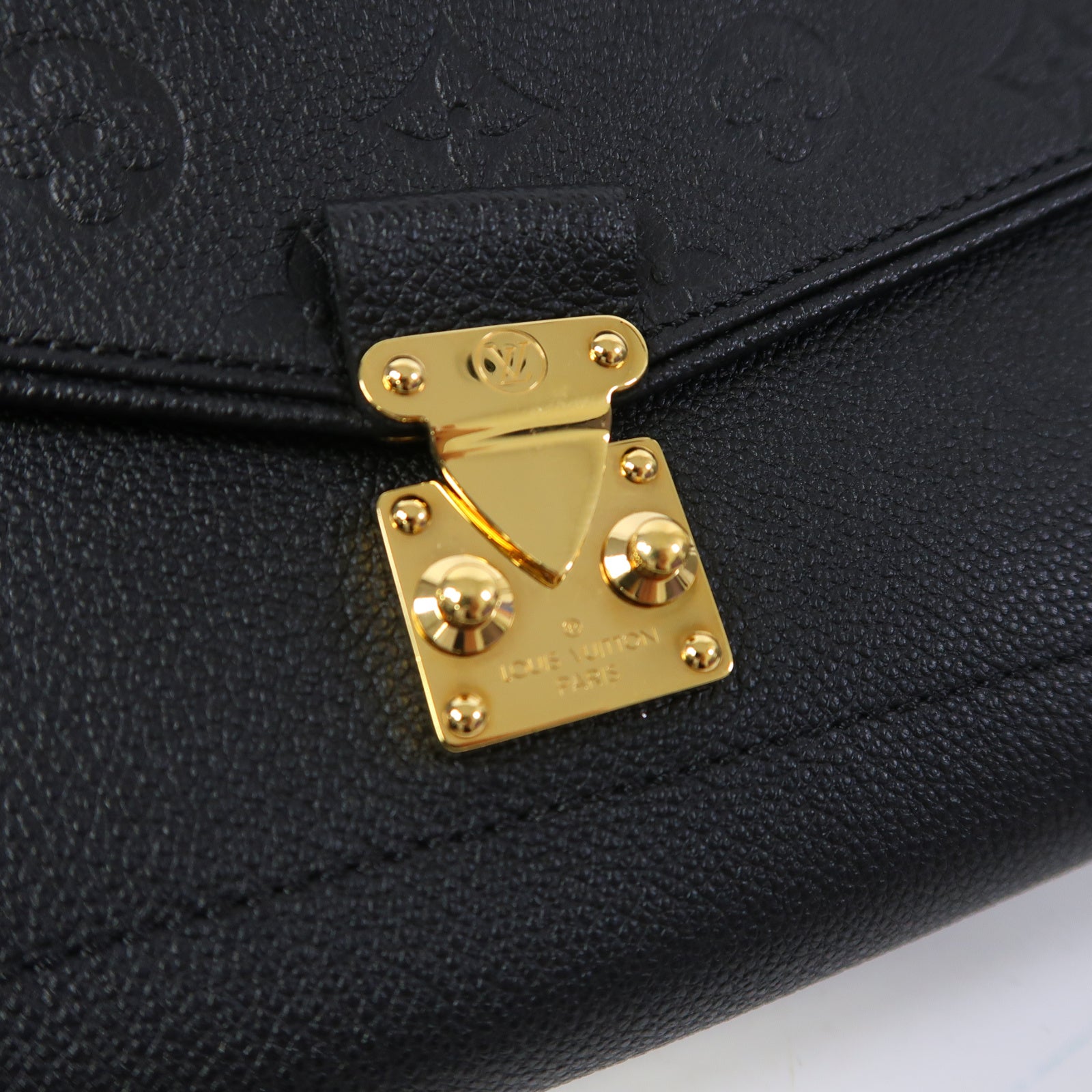 LOUIS VUITTON Monogram Empreinte Saint Germain PM金扣鏈帶肩背袋黒色
