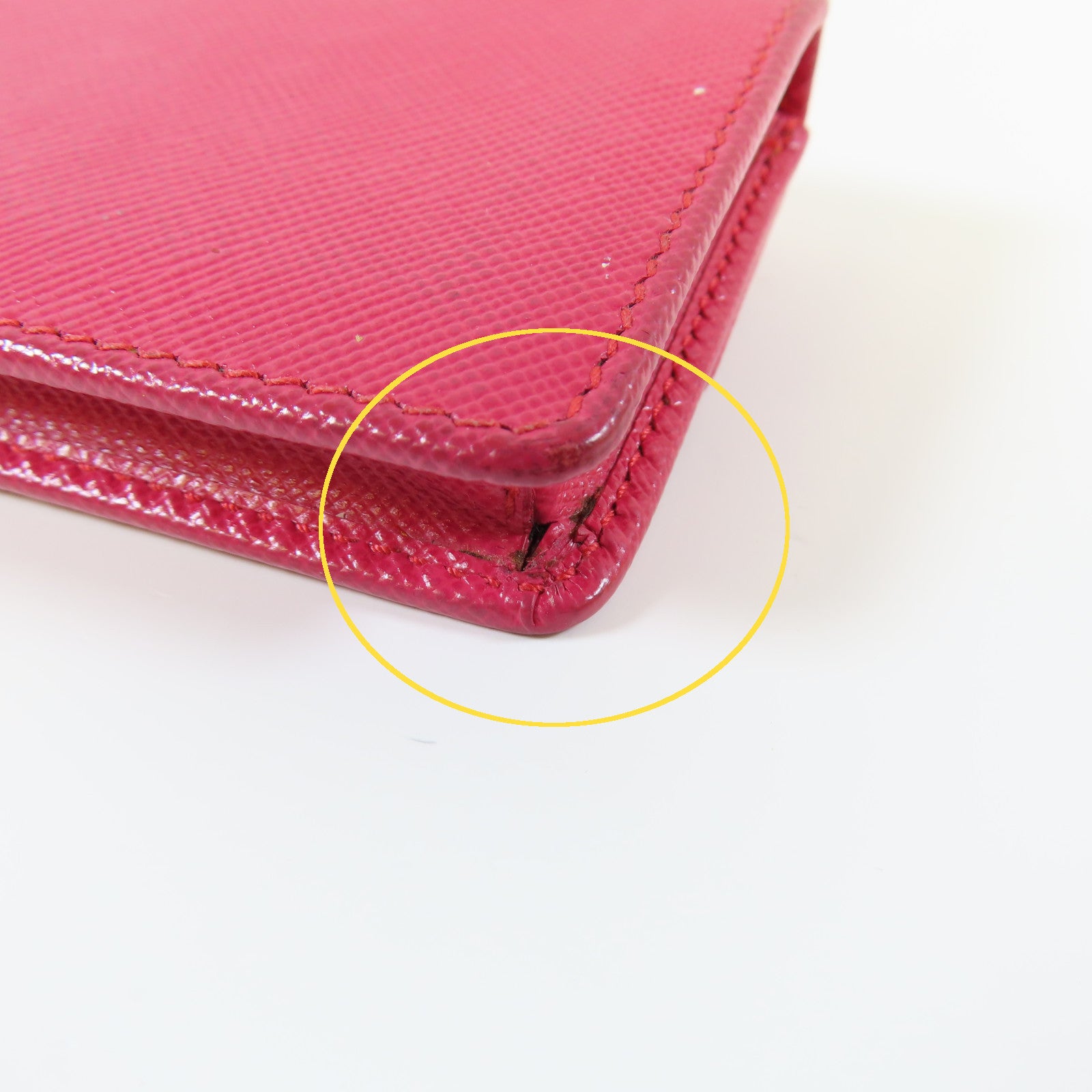 PRADA Saffiano皮革Card Case金扣卡片套桃紅色