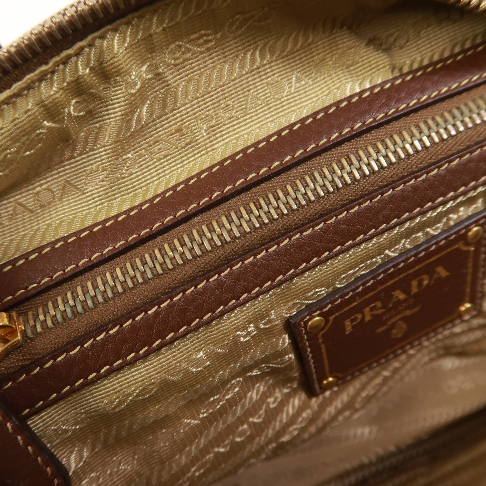 PRADA 帆布Shoulder Bag金扣肩背袋